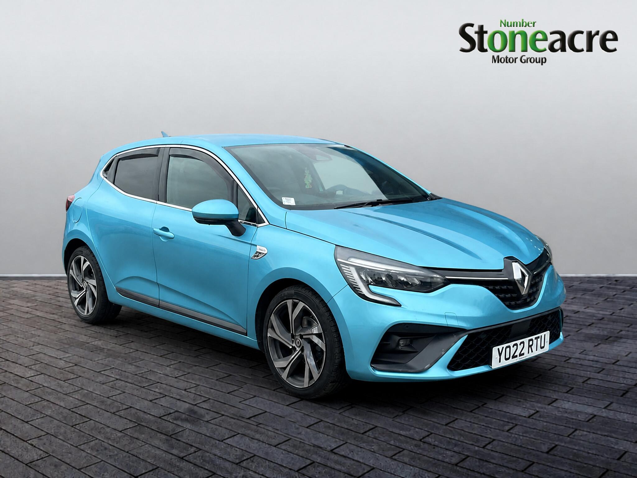 Main listing image - Renault Clio