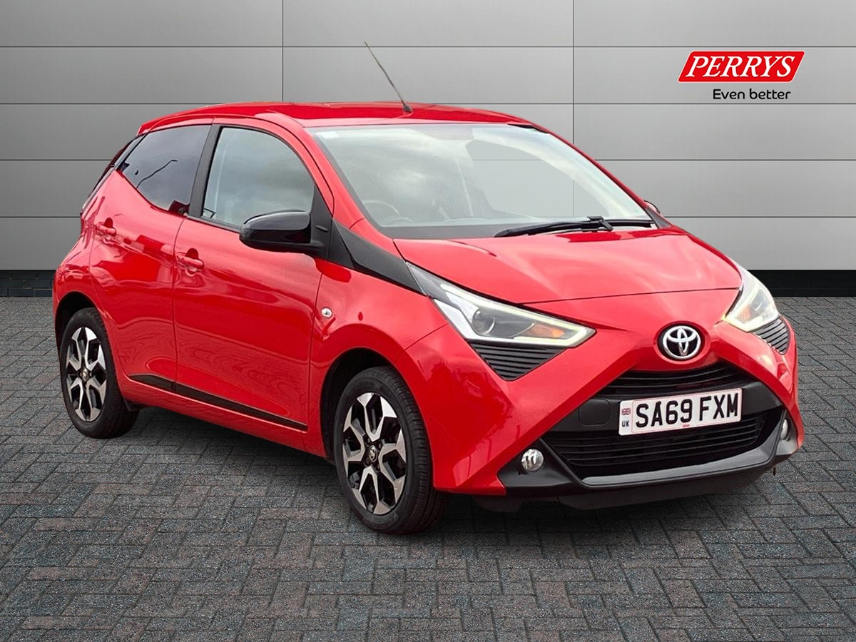 Main listing image - Toyota Aygo