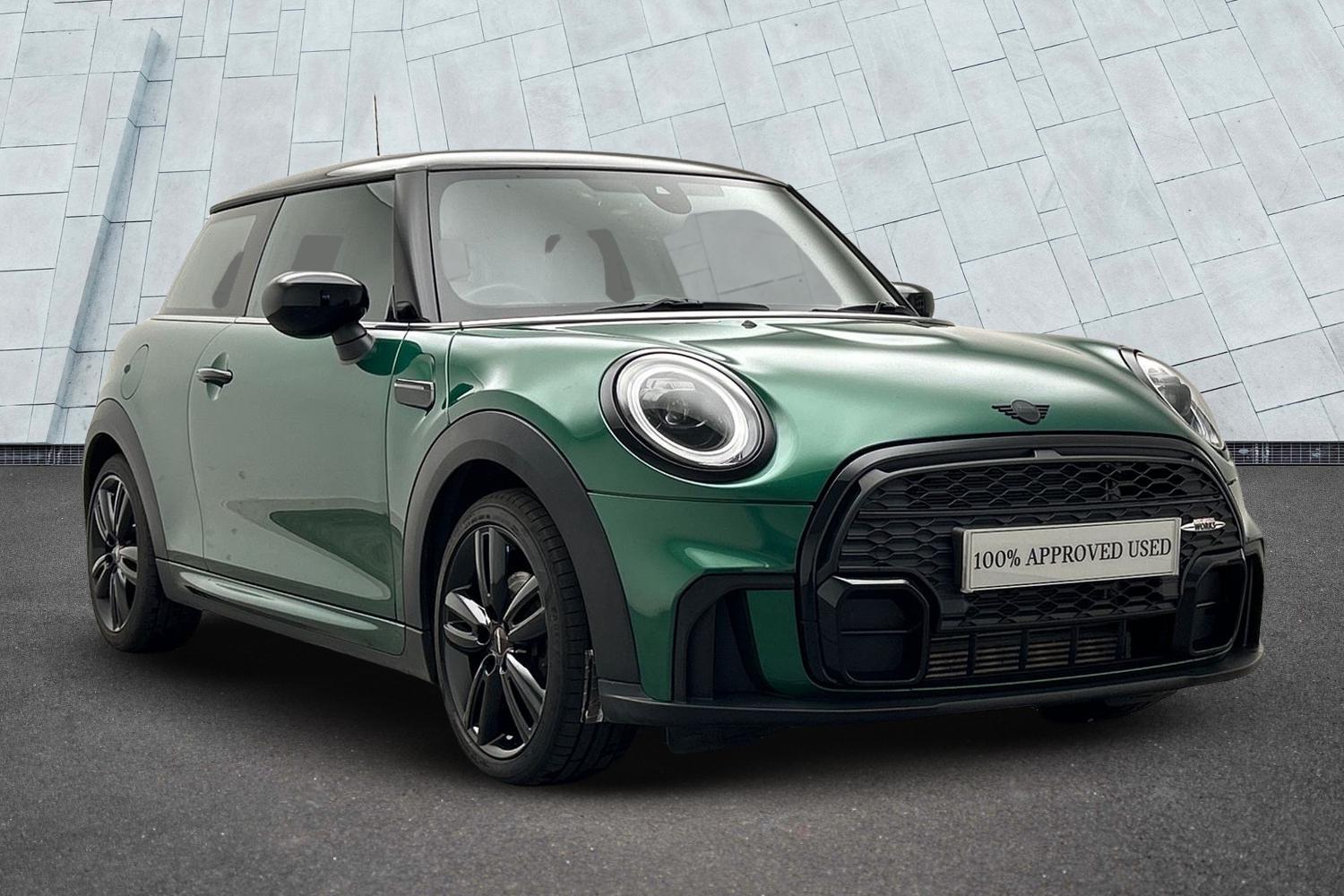 Main listing image - MINI Hatchback