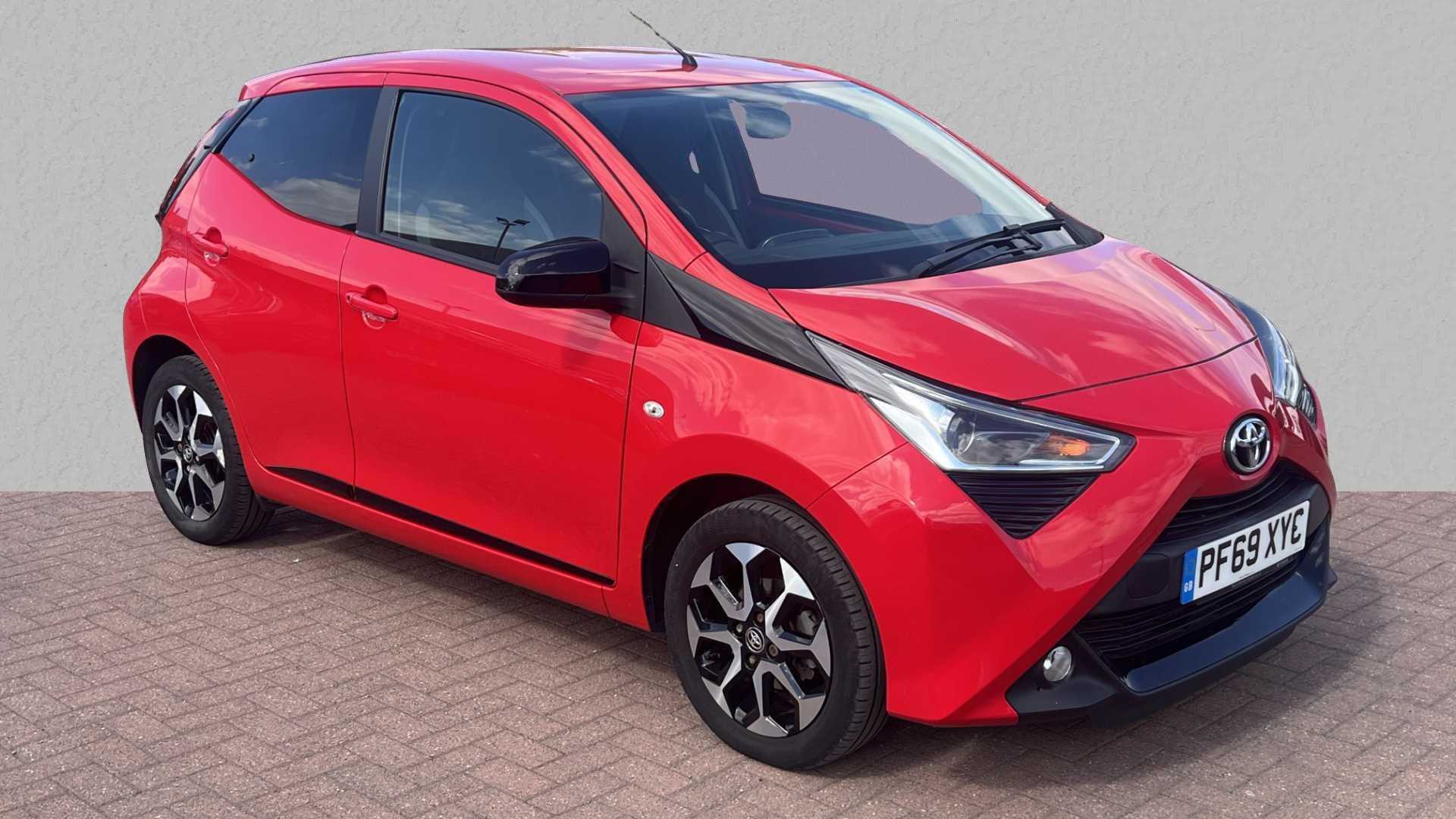 Main listing image - Toyota Aygo