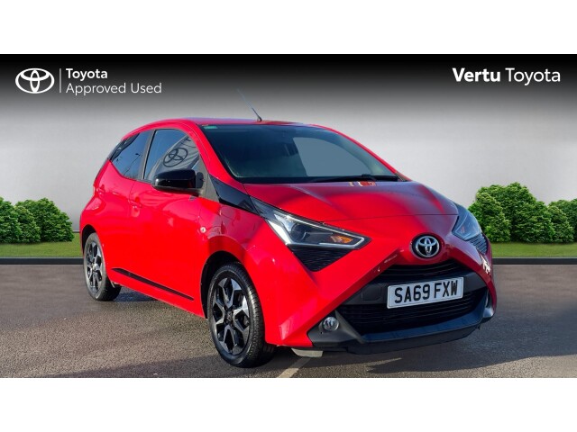 Main listing image - Toyota Aygo