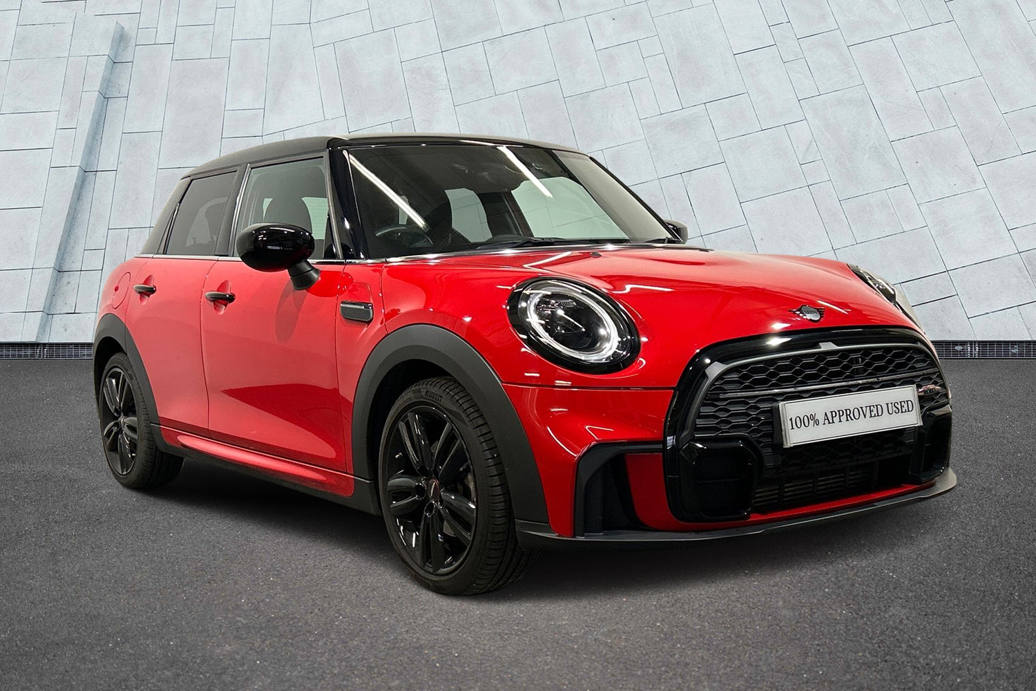 Main listing image - MINI Hatchback 5dr