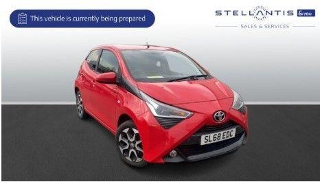 Main listing image - Toyota Aygo