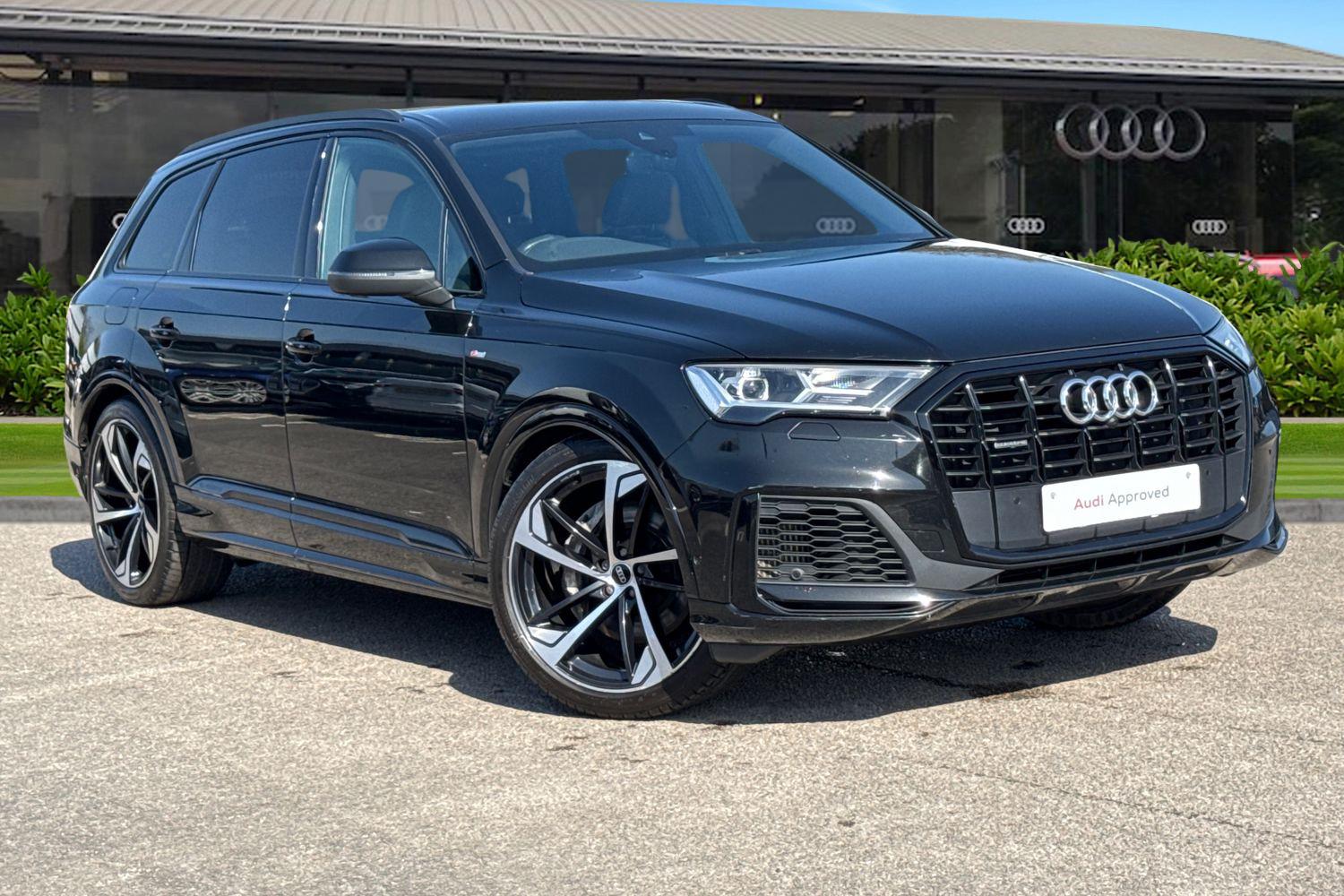 Main listing image - Audi Q7