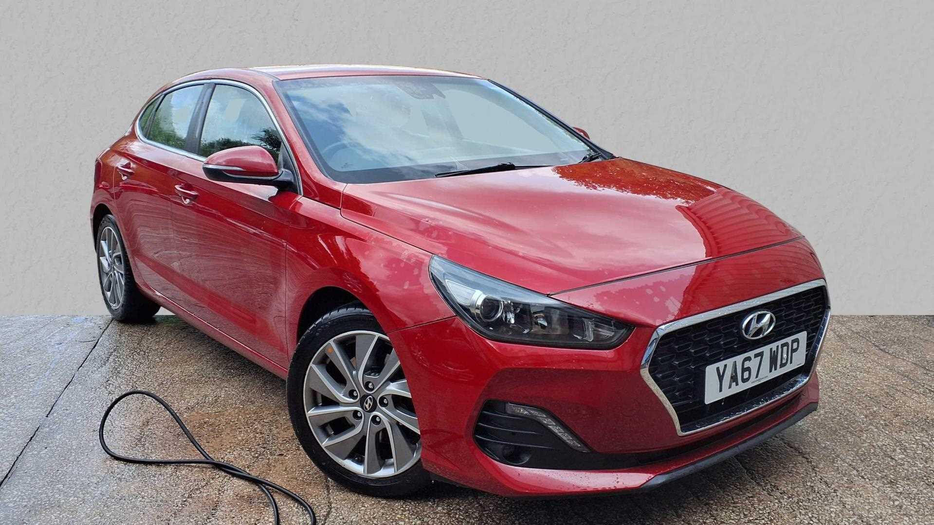 Main listing image - Hyundai i30 Fastback