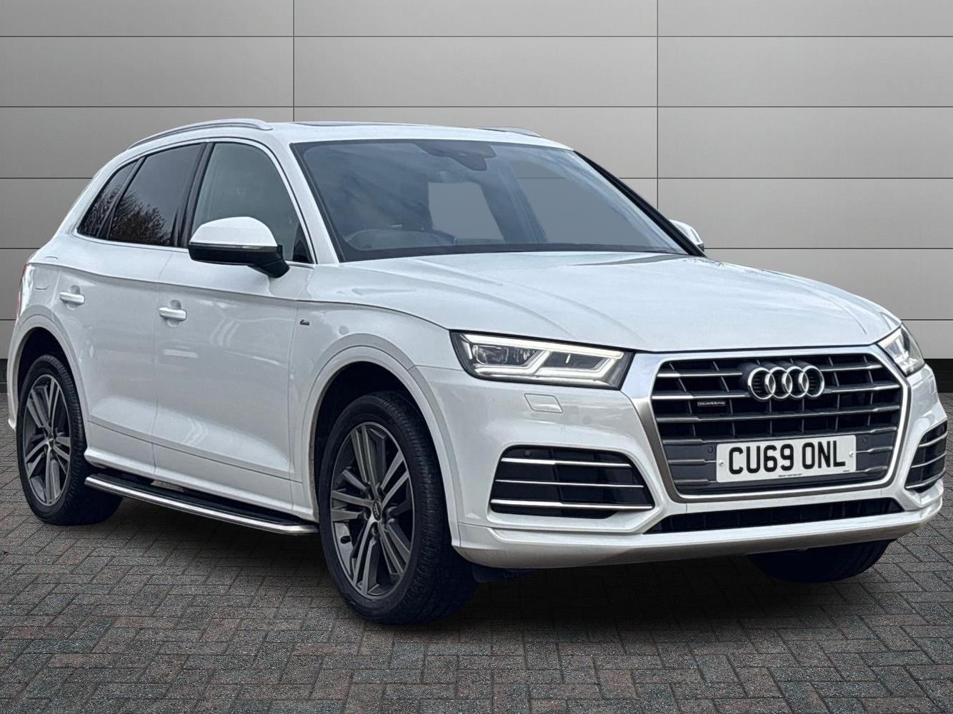 Main listing image - Audi Q5