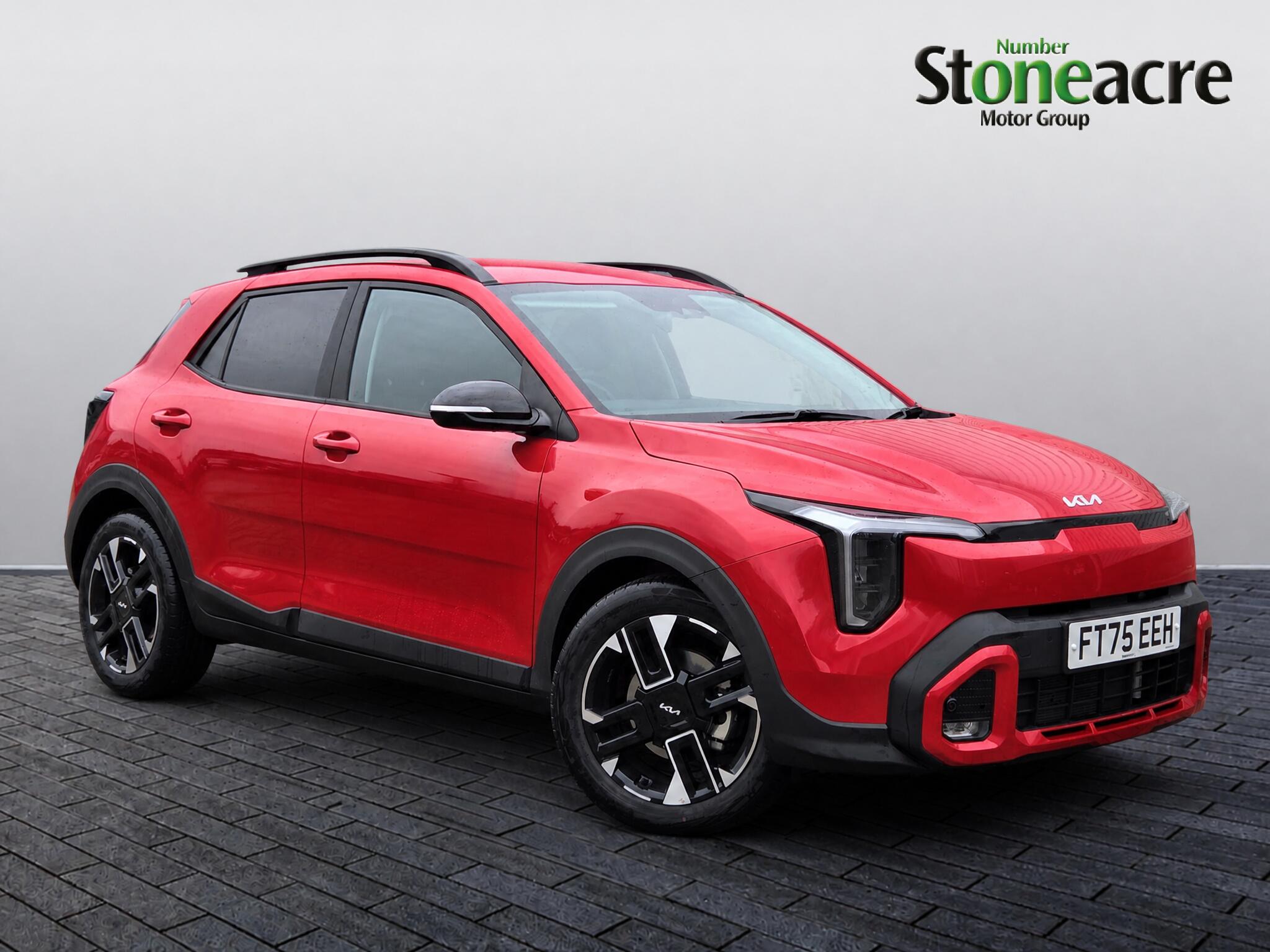 Main listing image - Kia Stonic