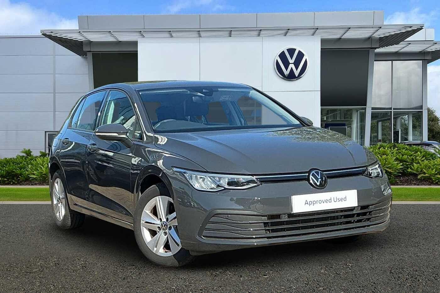 Main listing image - Volkswagen Golf