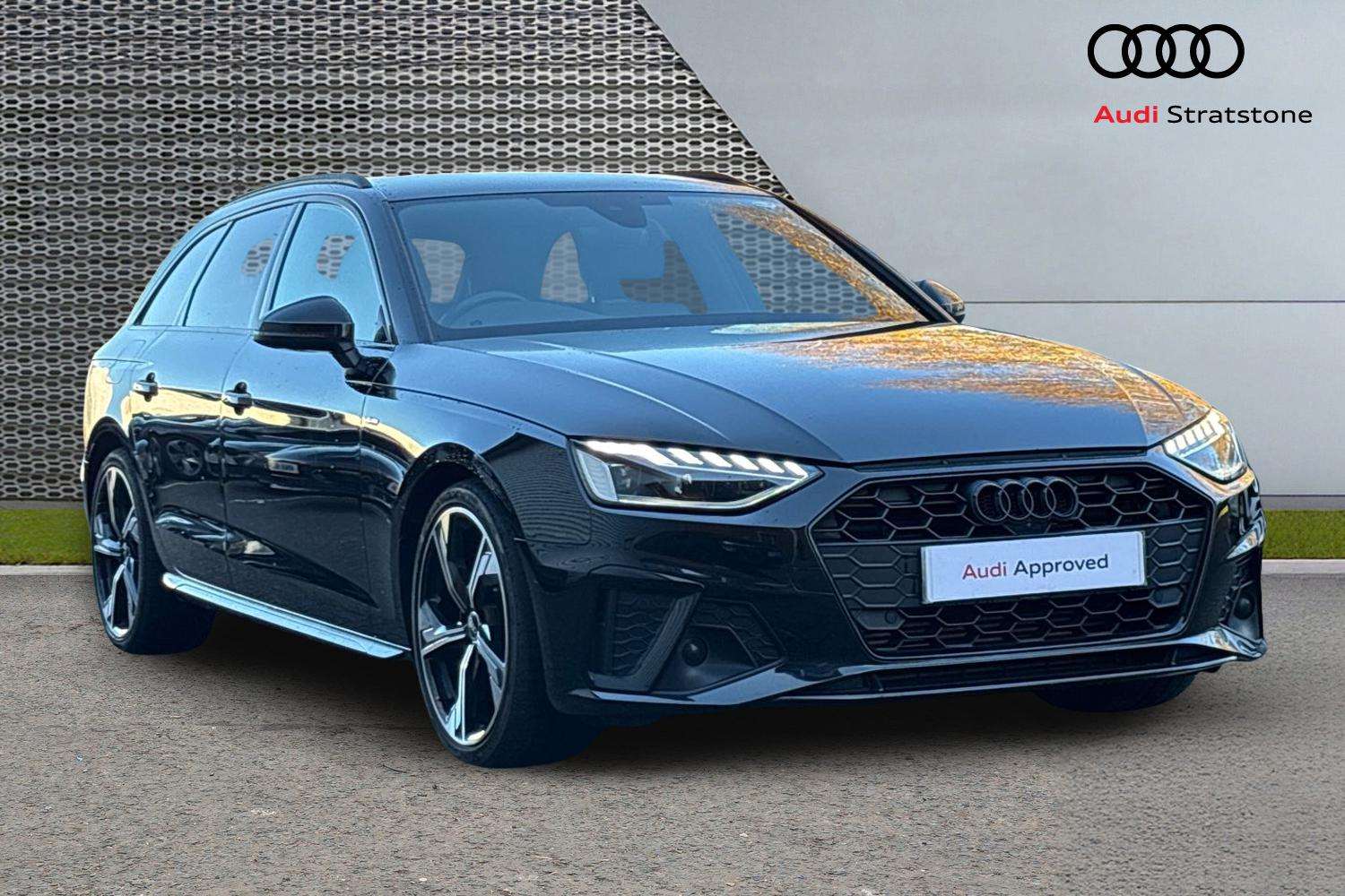 Main listing image - Audi A4 Avant