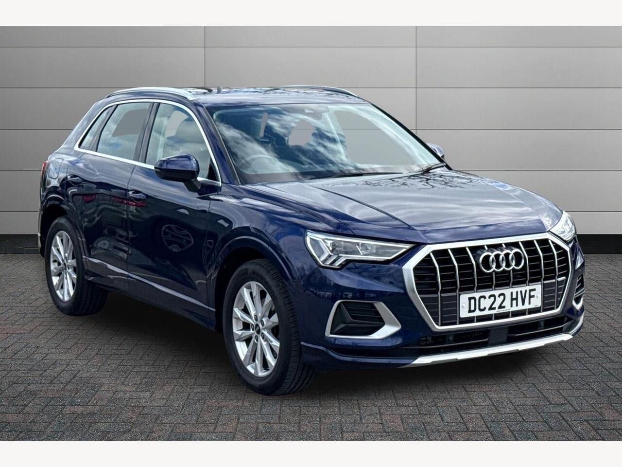 Main listing image - Audi A6