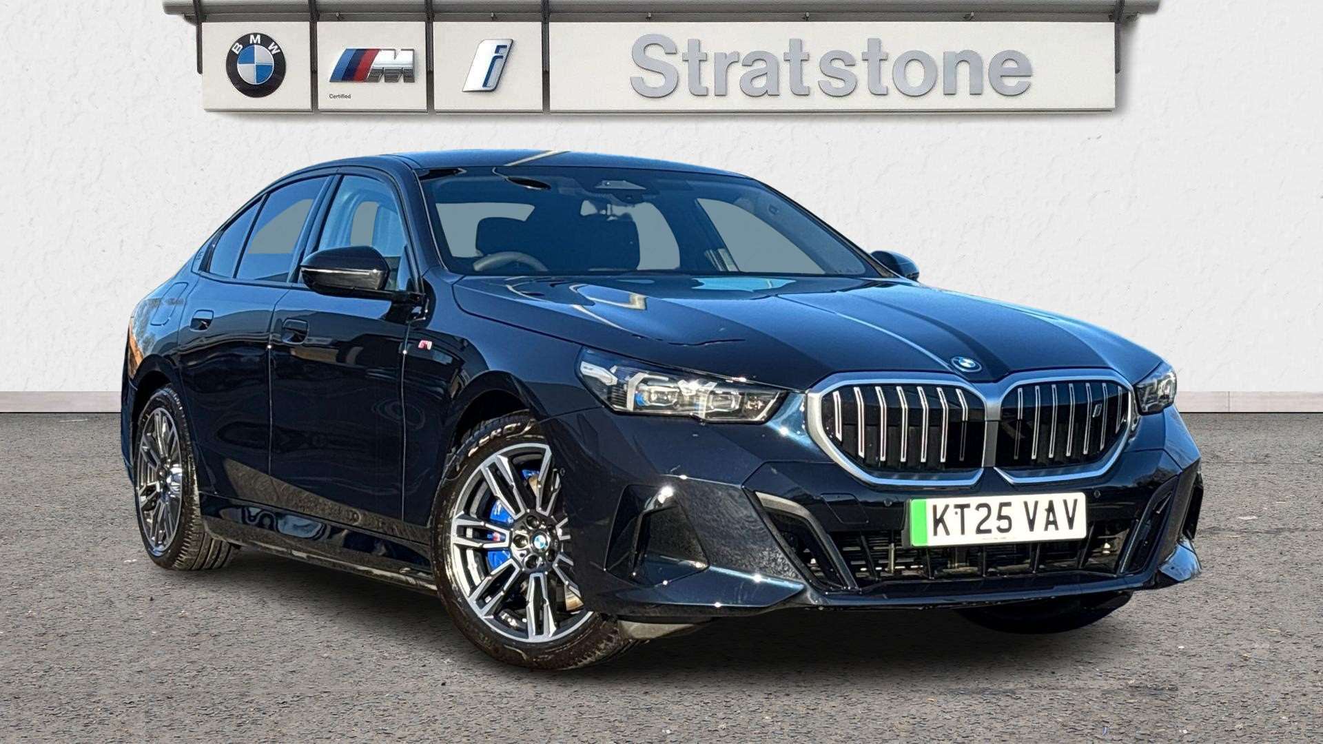 Main listing image - BMW i5