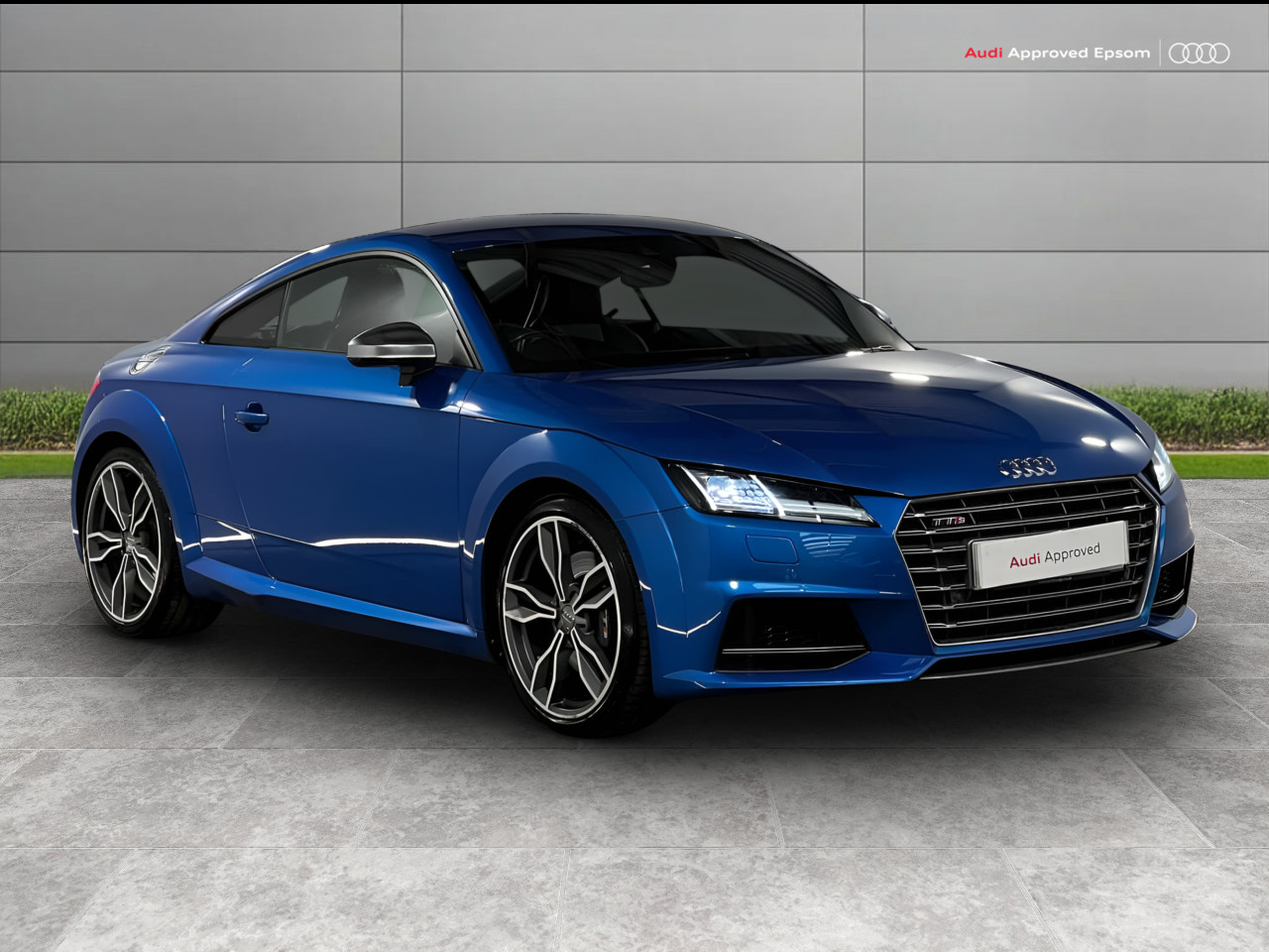 Main listing image - Audi TT S
