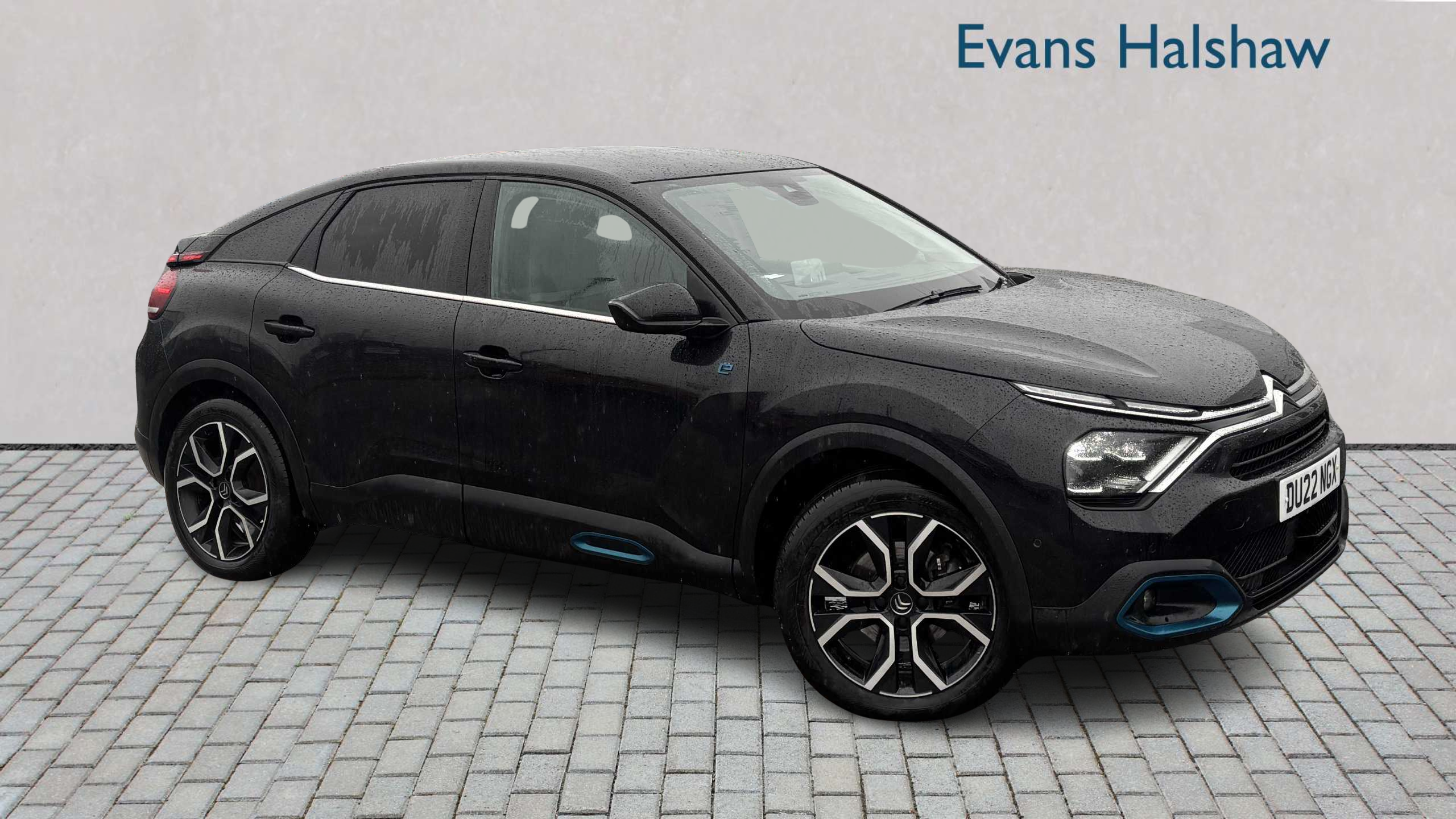 Main listing image - Citroen C4