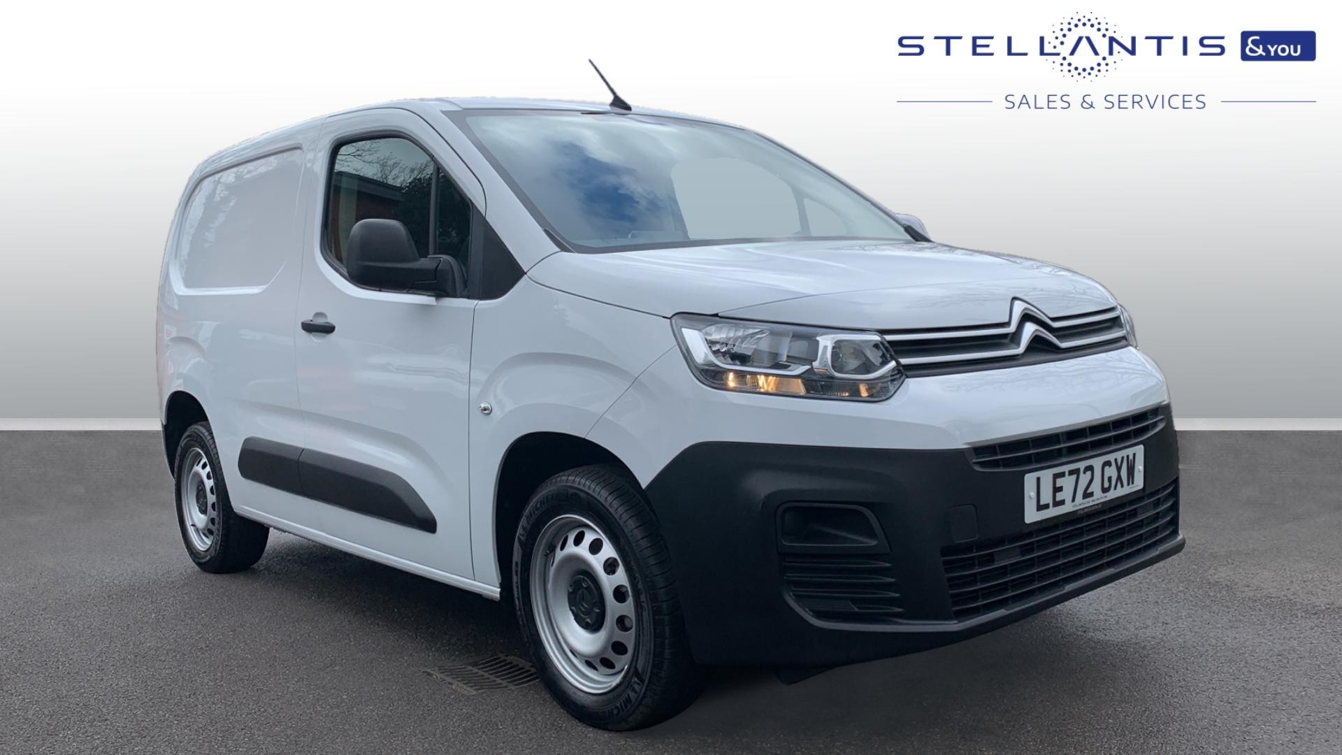 Main listing image - Citroen Berlingo Van