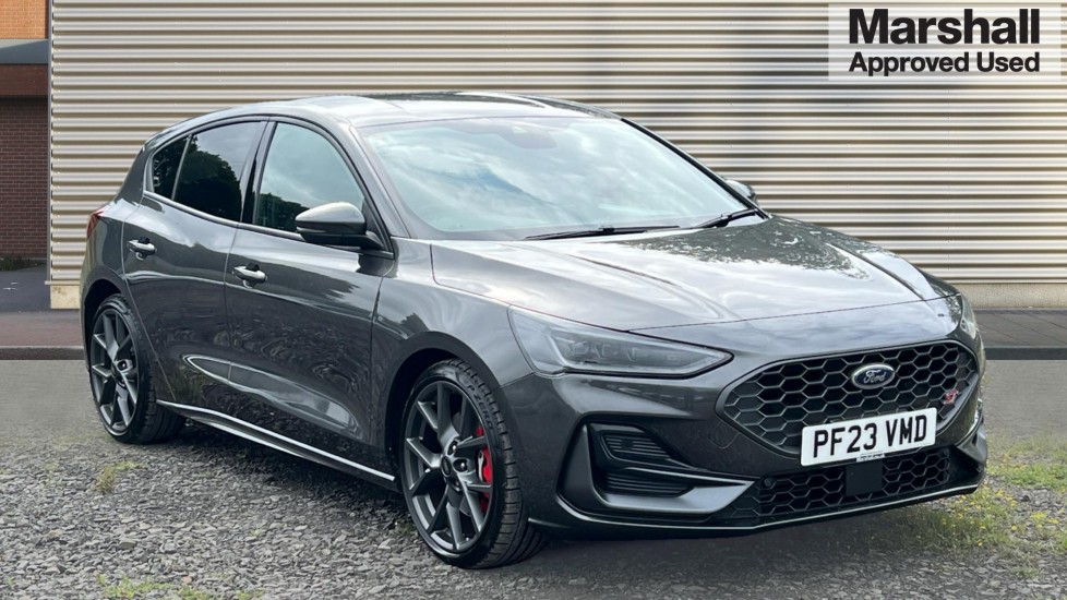 Main listing image - Ford Focus ST
