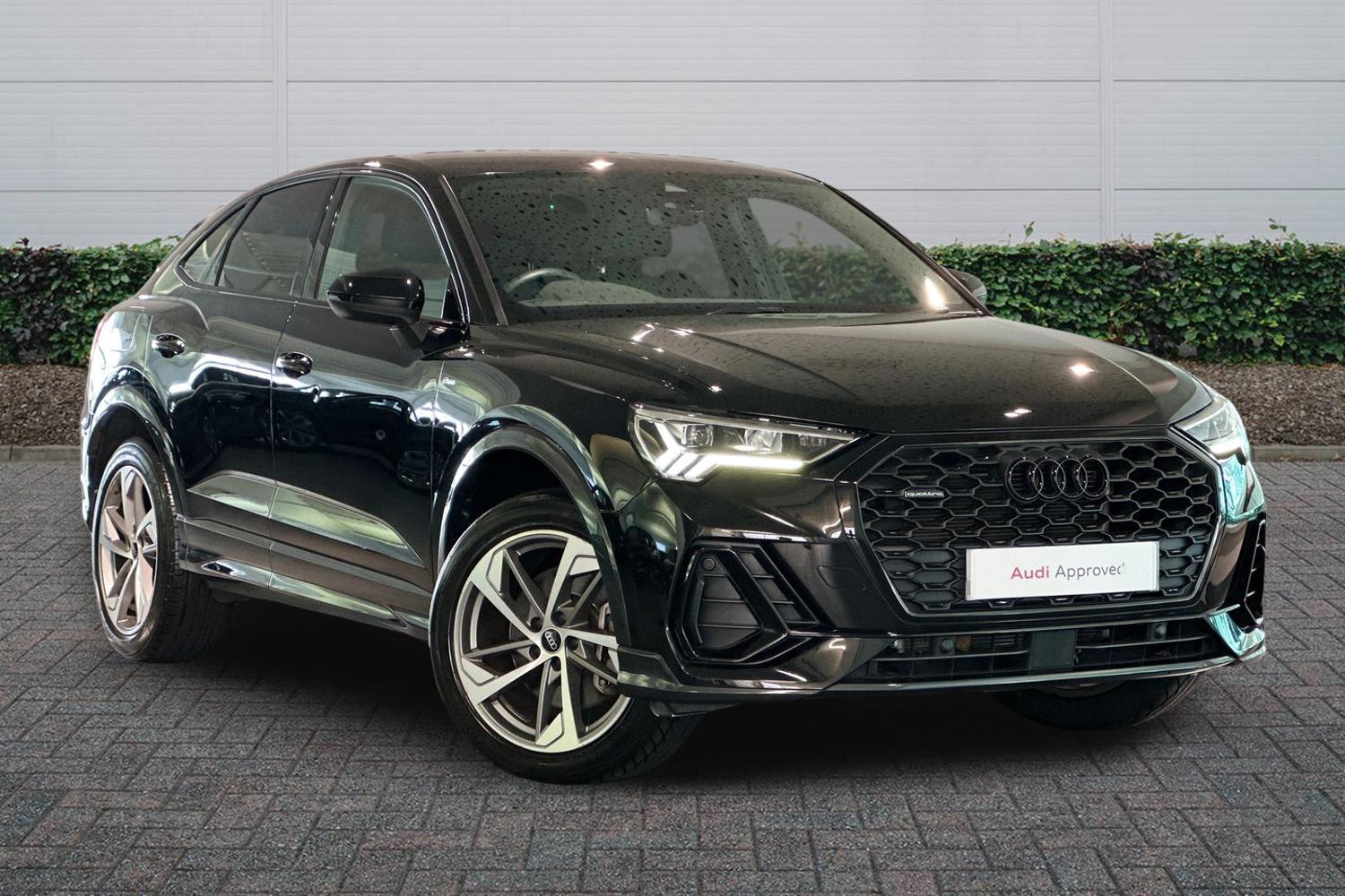 Main listing image - Audi Q3