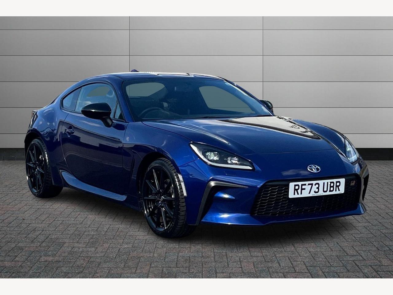 Main listing image - Toyota GR86