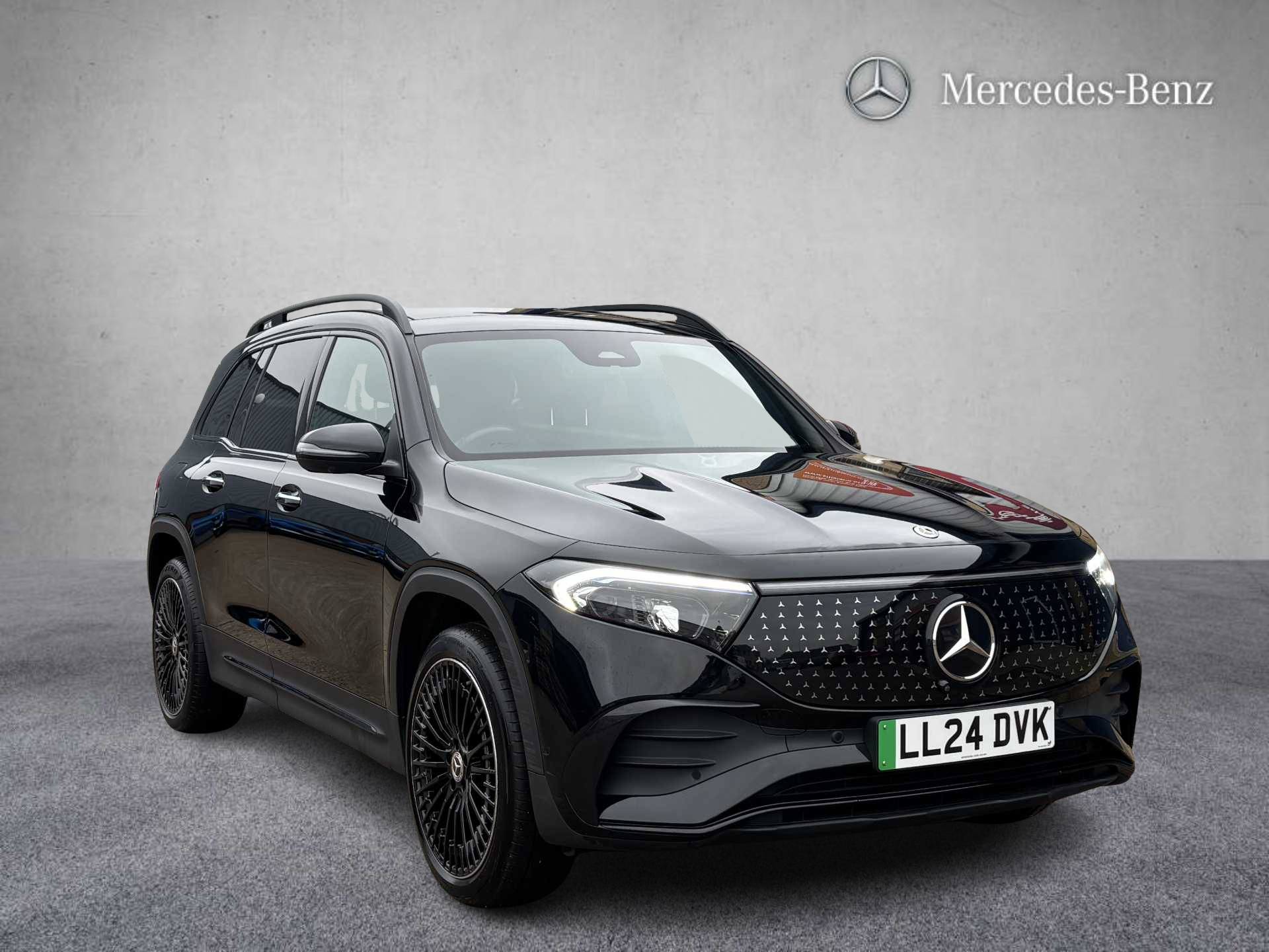 Main listing image - Mercedes-Benz EQB