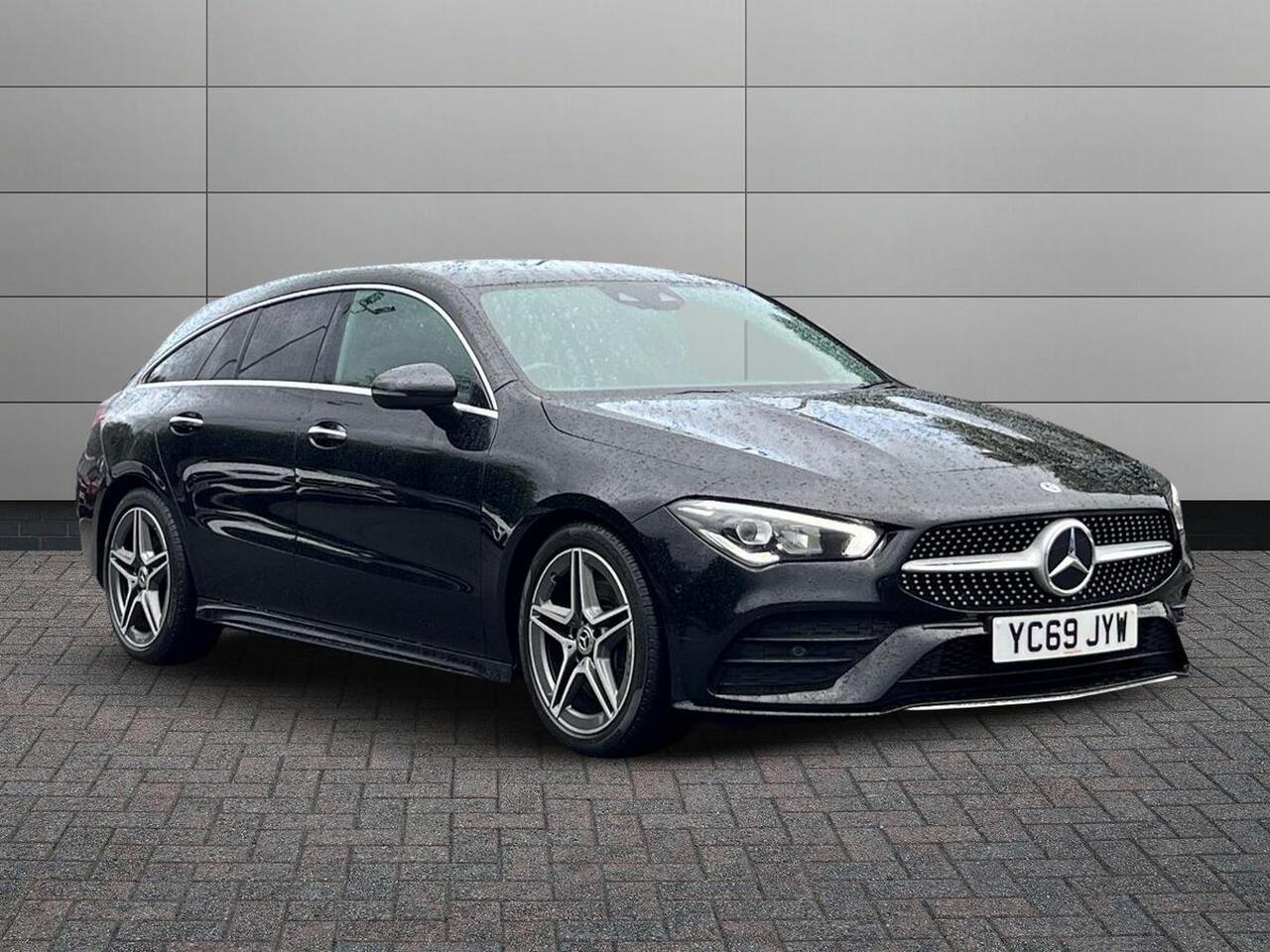 Main listing image - Mercedes-Benz CLA Shooting Brake