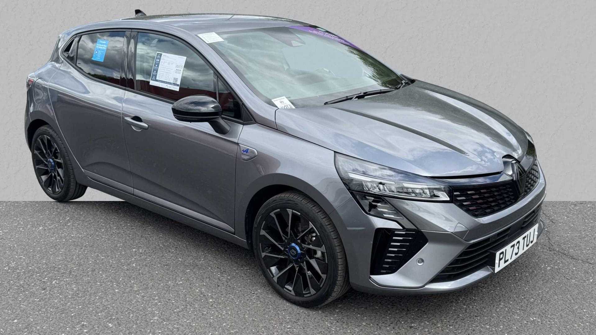 Main listing image - Renault Clio