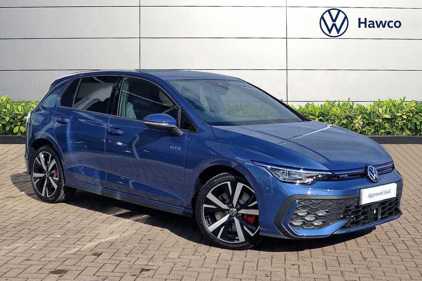 Main listing image - Volkswagen Golf GTE