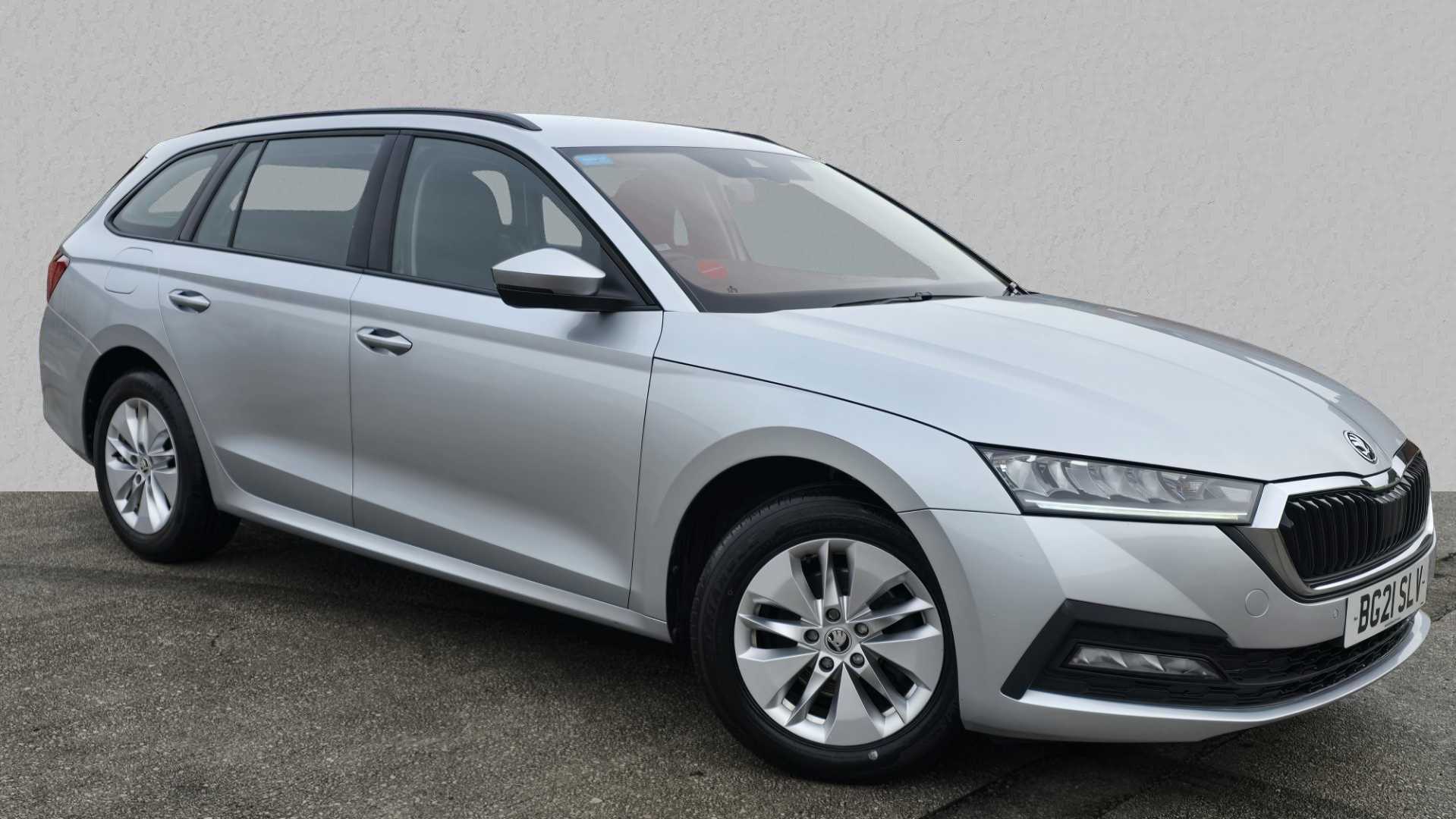 Main listing image - Skoda Octavia Estate