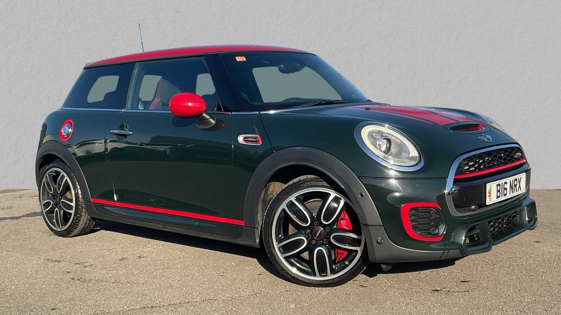 Main listing image - MINI Hatchback