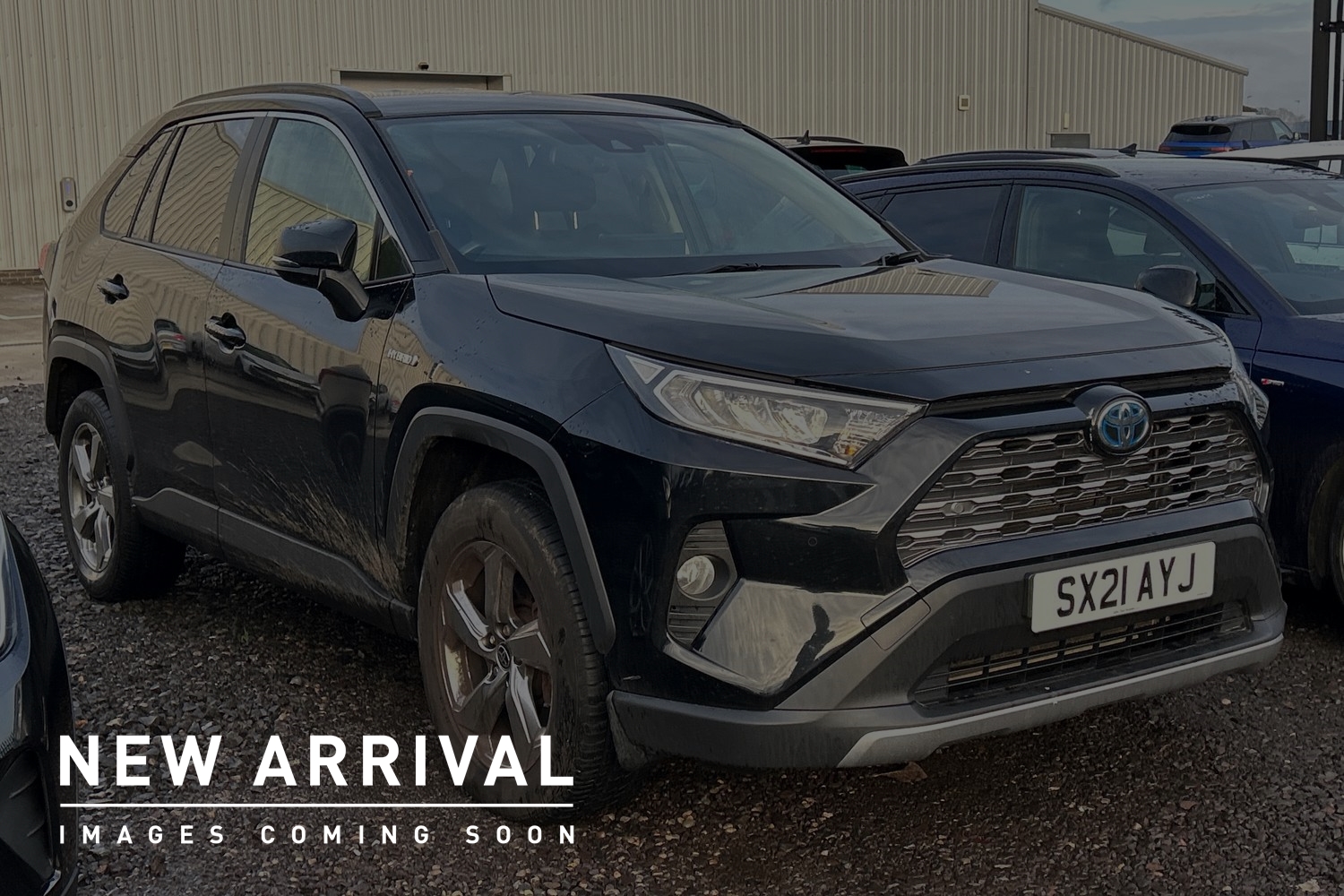 Main listing image - Toyota RAV4