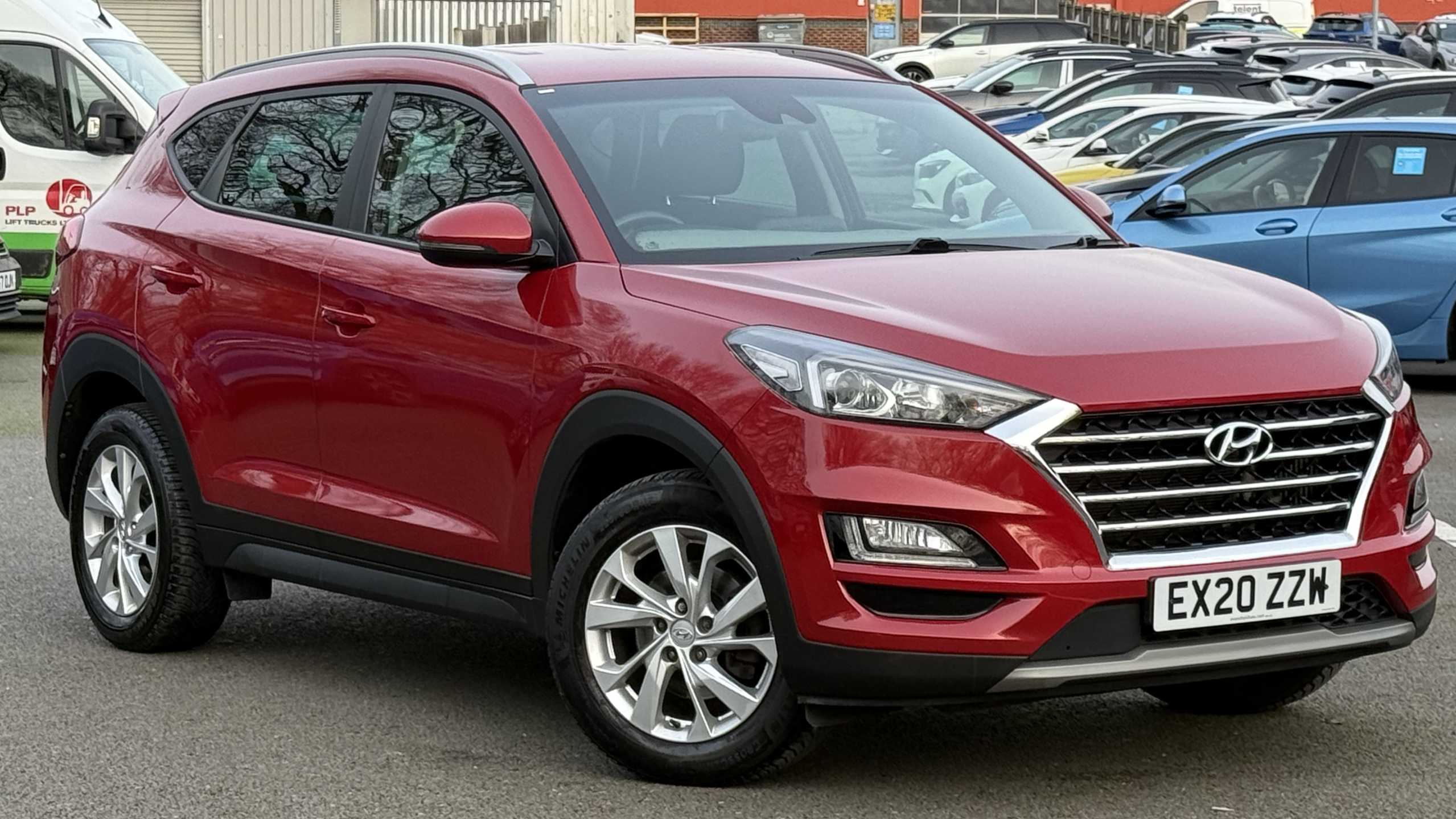 Main listing image - Hyundai Tucson