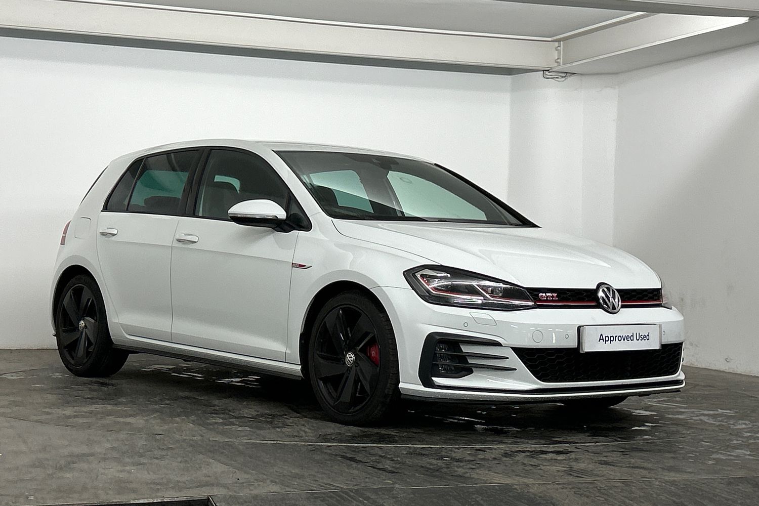 Main listing image - Volkswagen Golf GTI