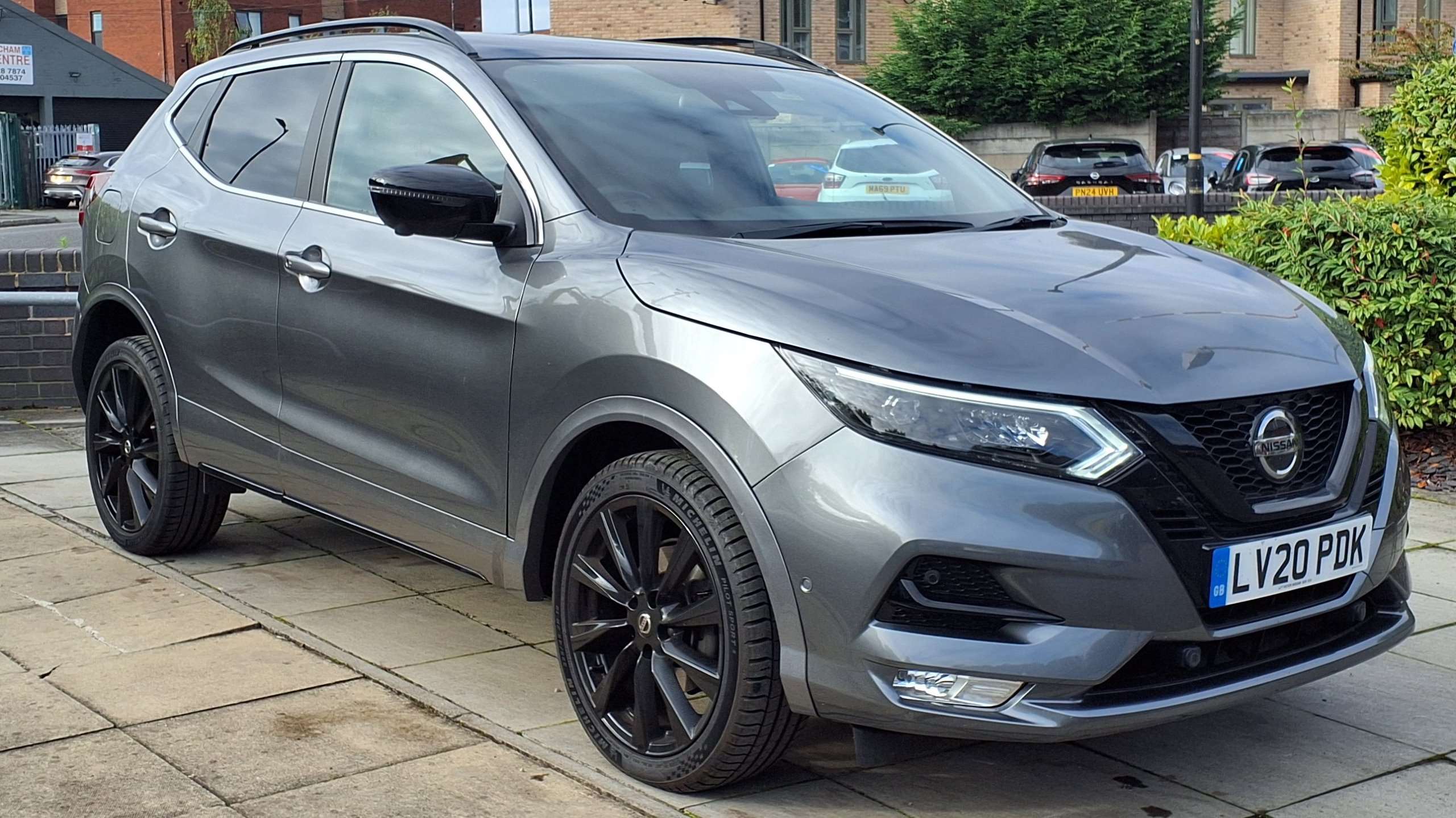 Main listing image - Nissan Qashqai