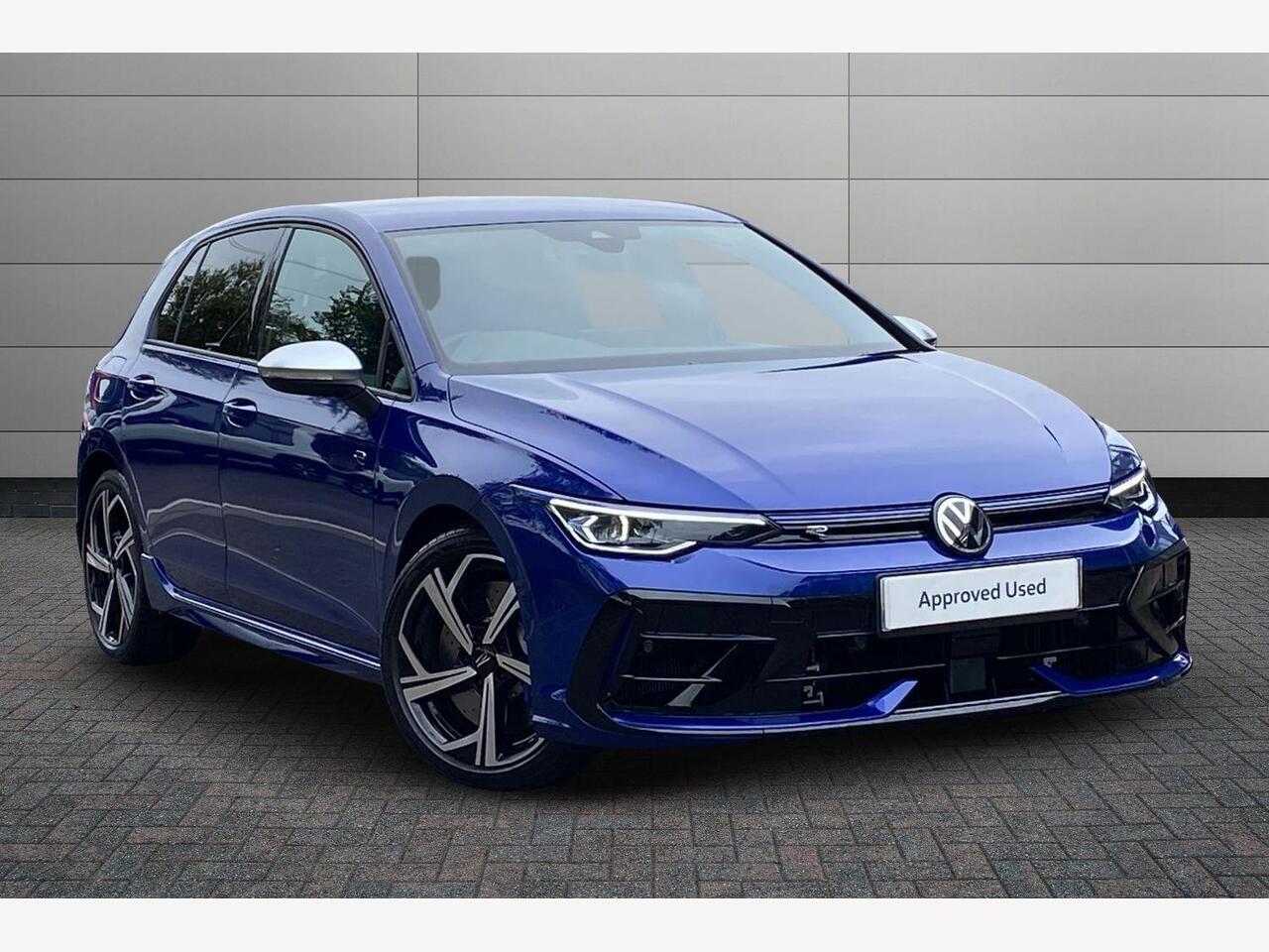 Main listing image - Volkswagen Golf R