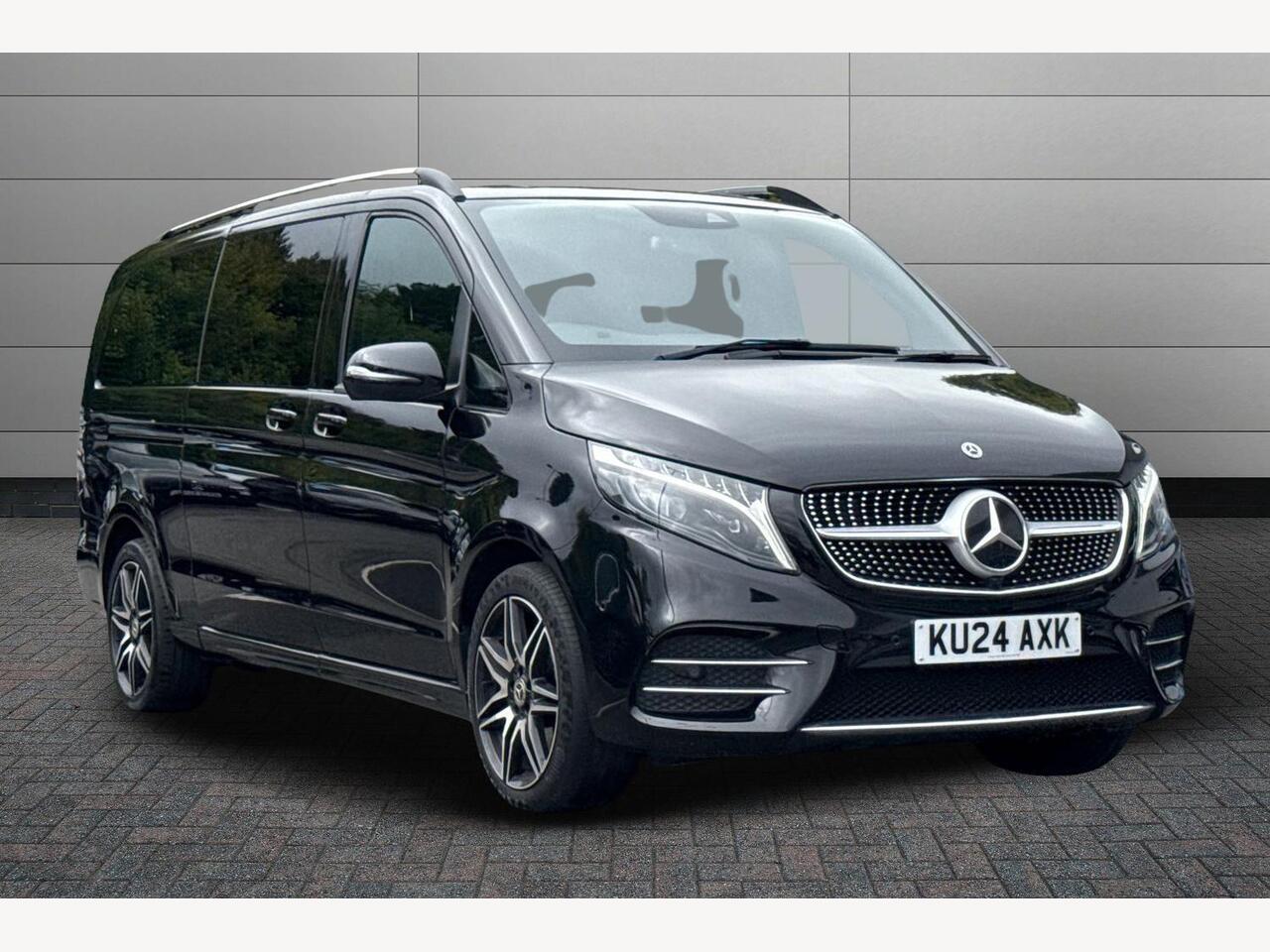 Main listing image - Mercedes-Benz V-Class
