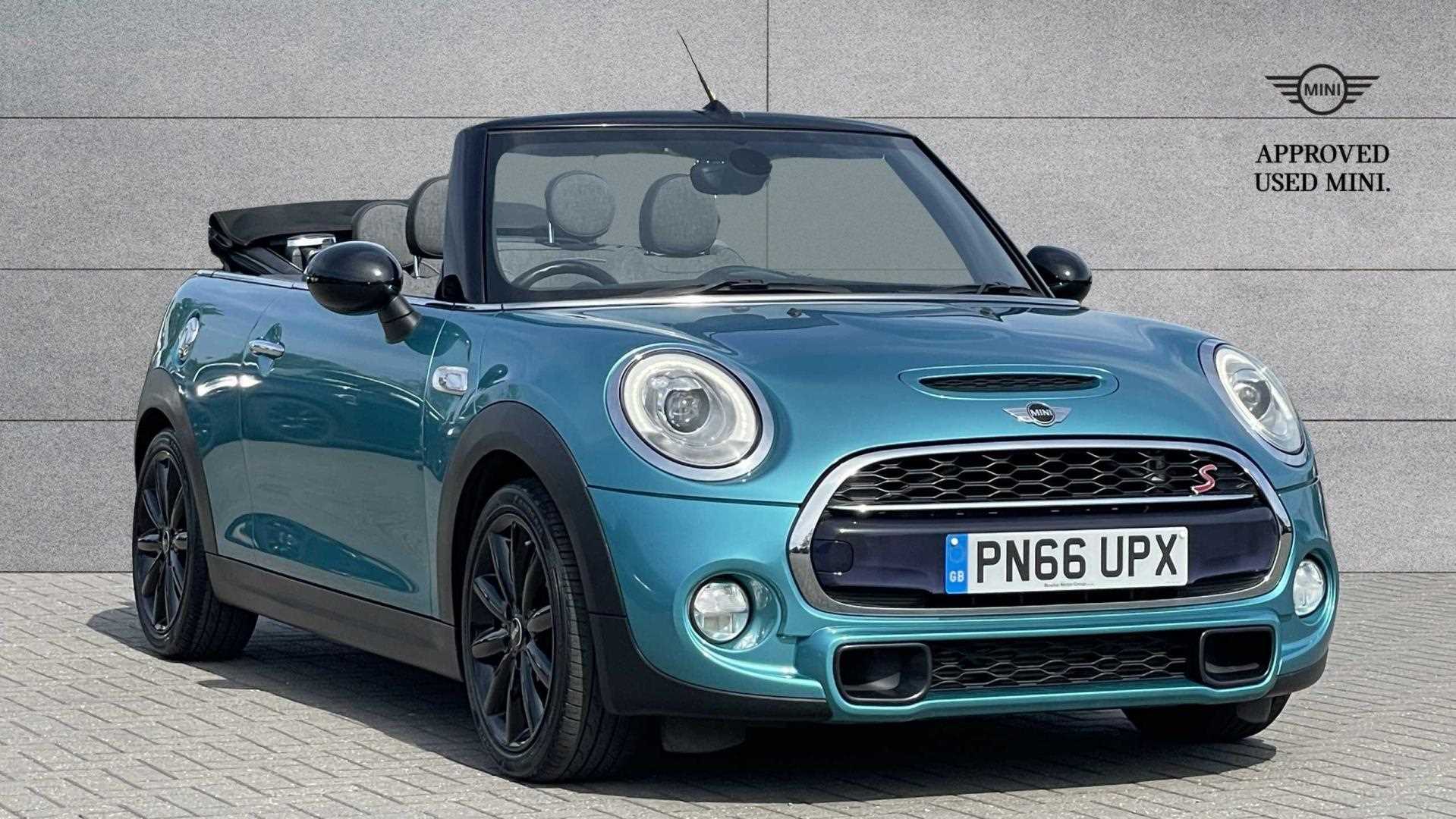 Main listing image - MINI Convertible