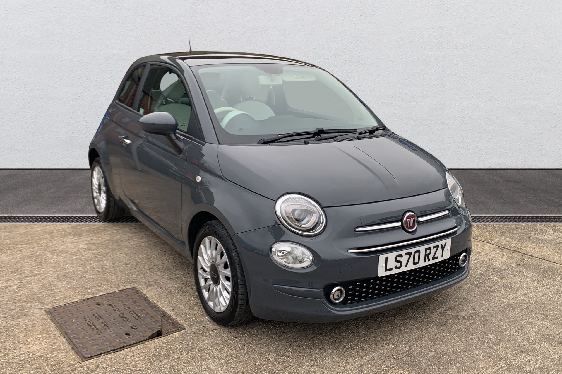 Main listing image - Fiat 500