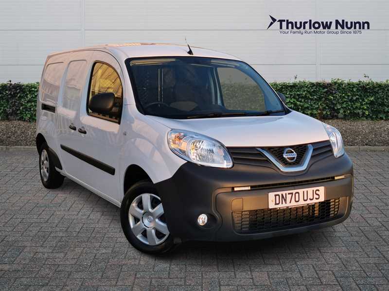 Main listing image - Nissan NV250