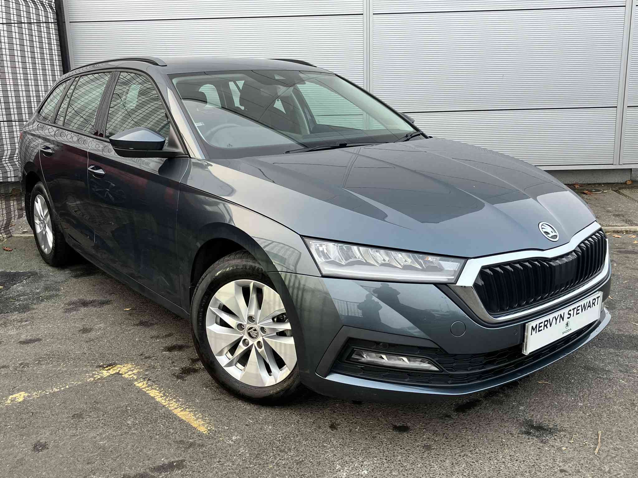 Main listing image - Skoda Octavia Estate