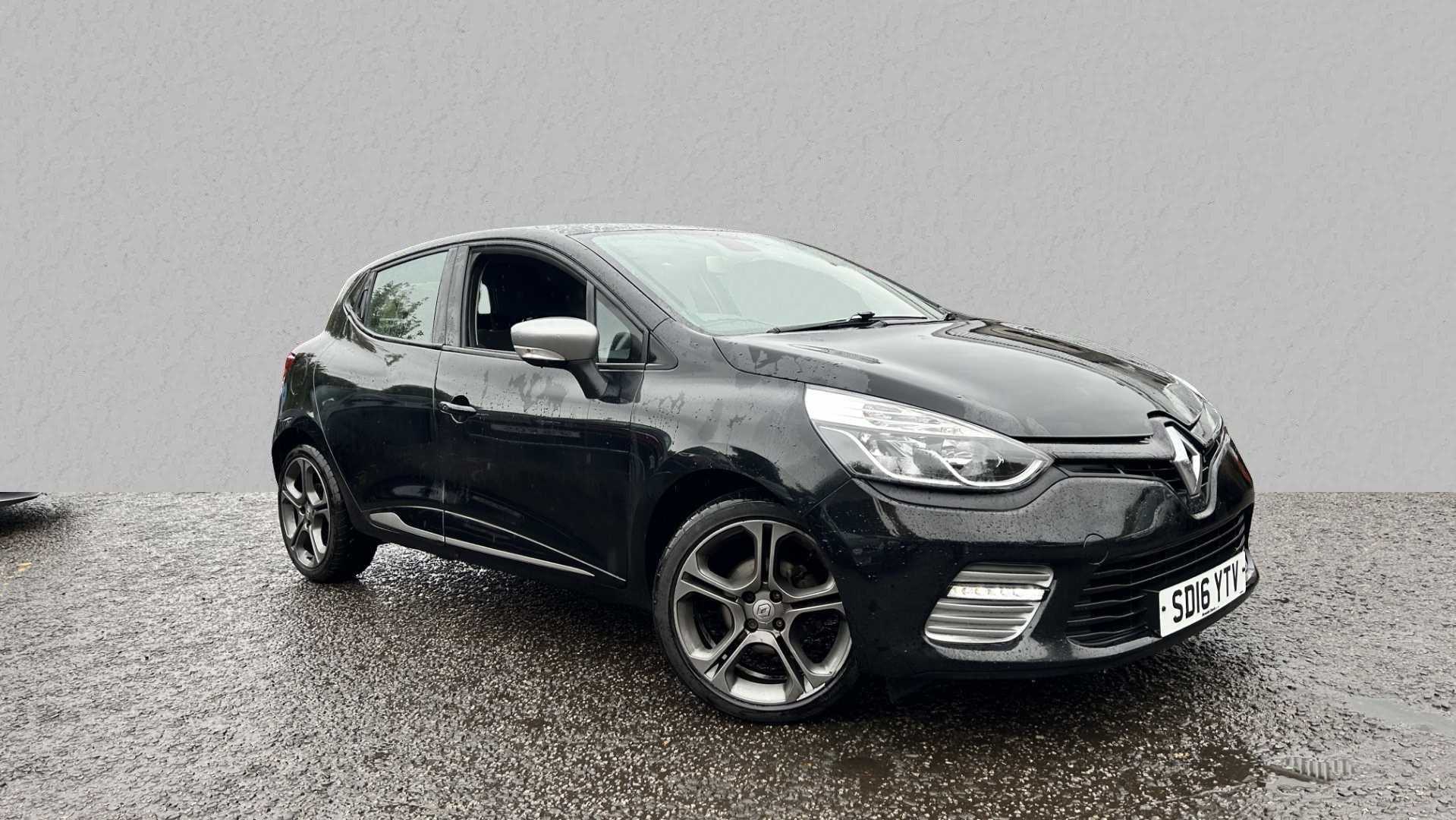 Main listing image - Renault Clio