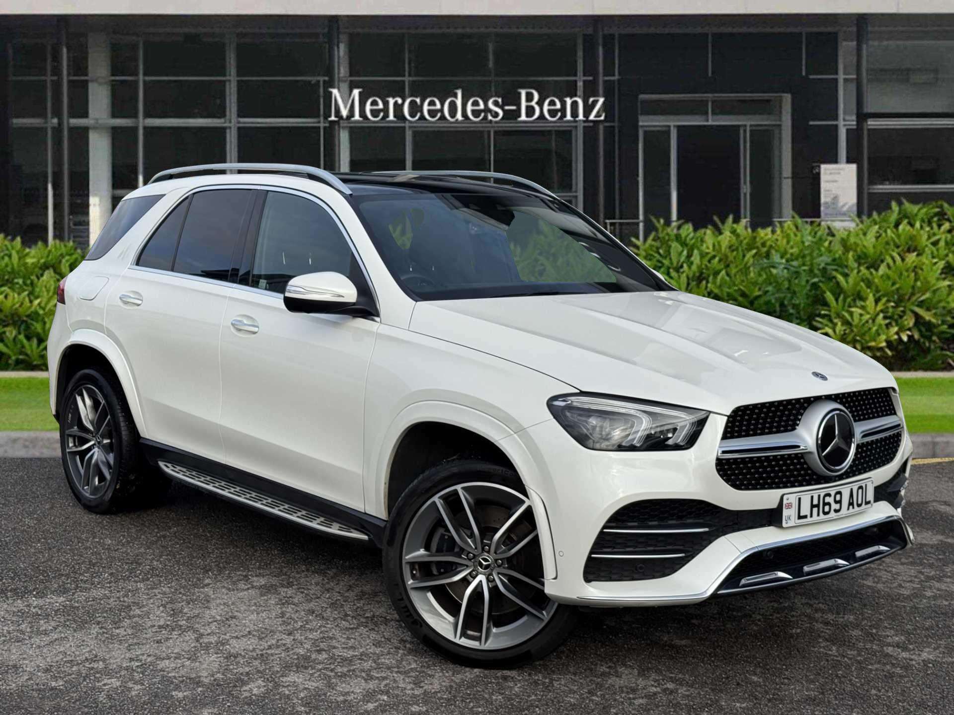 Main listing image - Mercedes-Benz GLE