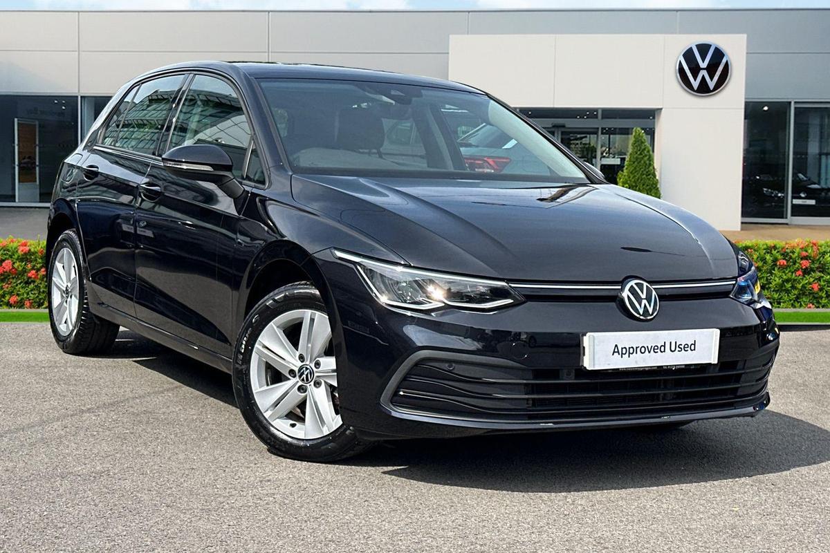 Main listing image - Volkswagen Golf