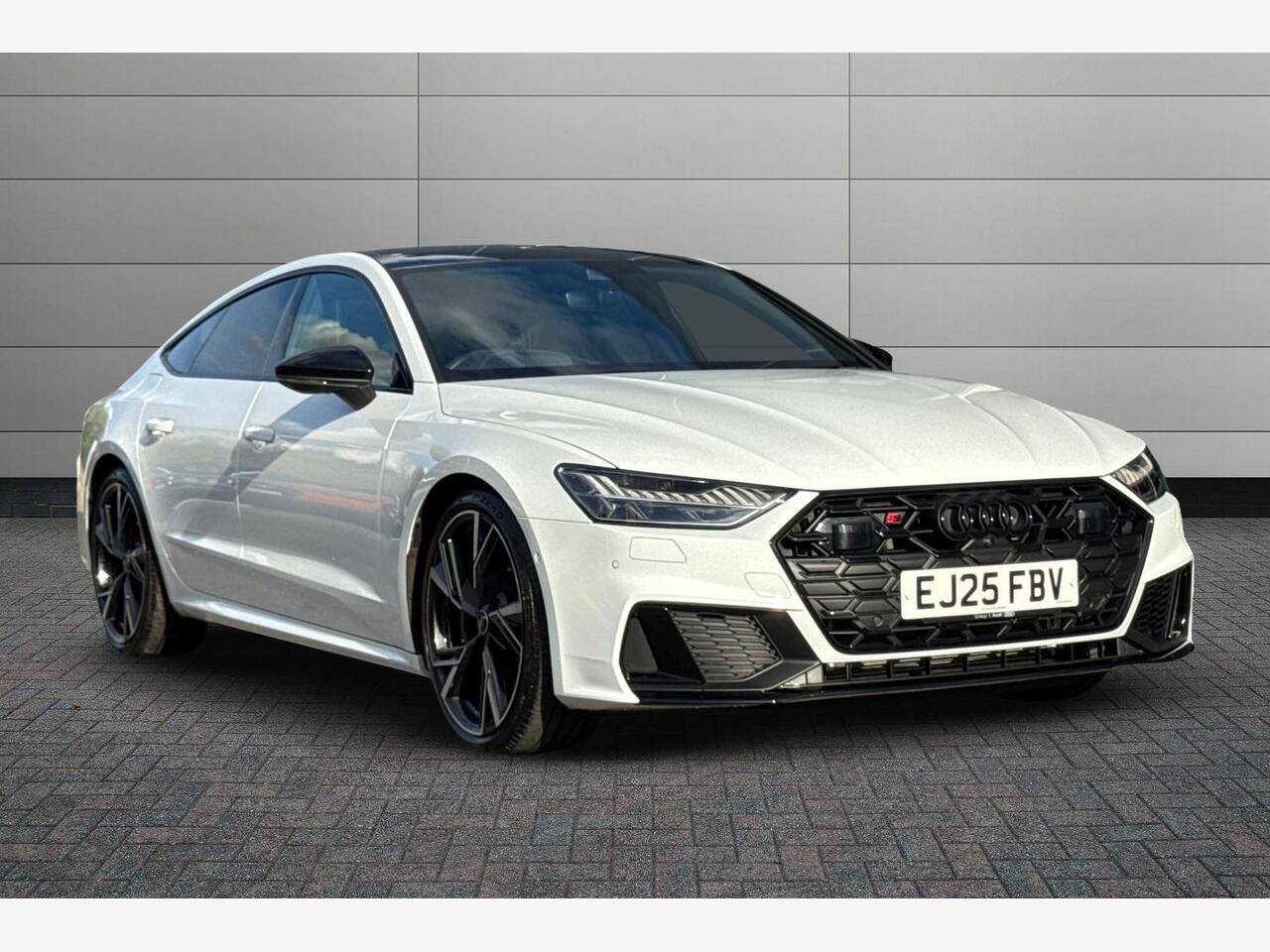 Main listing image - Audi S7