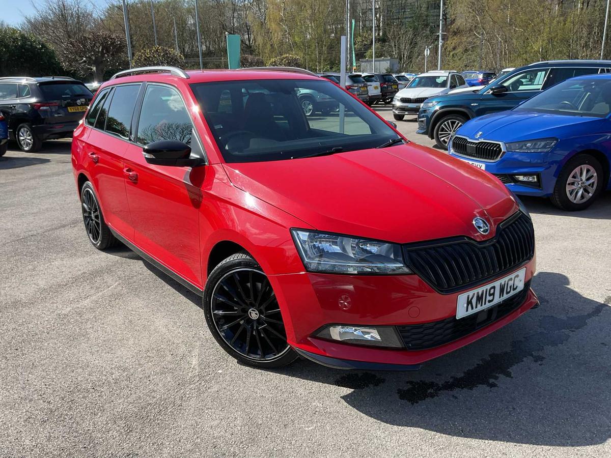 Main listing image - Skoda Fabia Estate