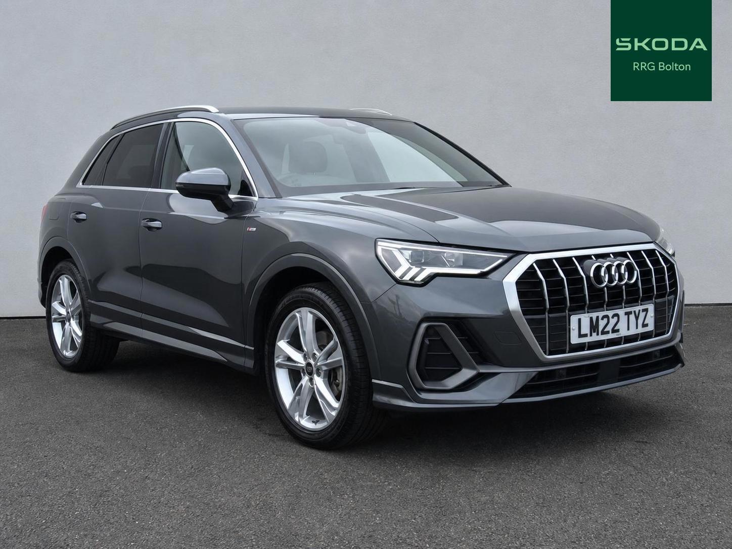 Main listing image - Audi Q3