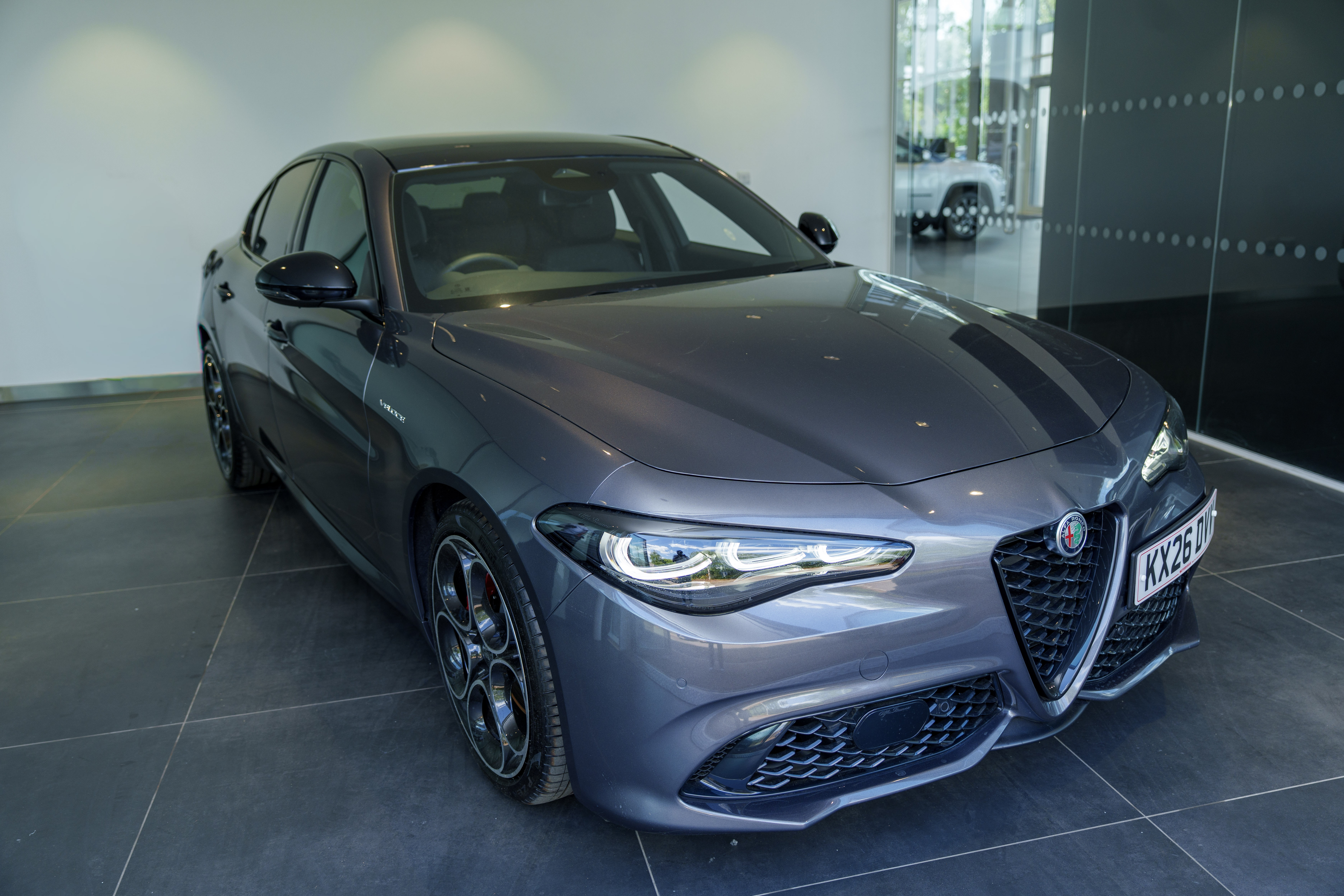 Main listing image - Alfa Romeo Giulia