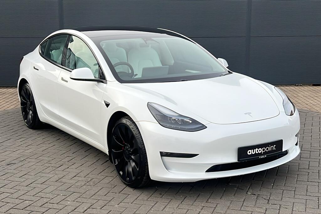 Main listing image - Tesla Model 3