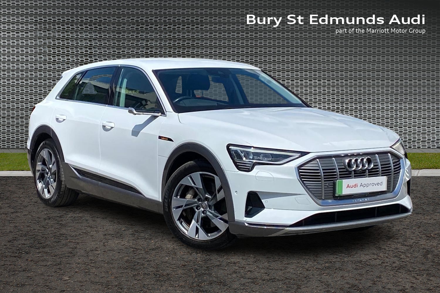 Main listing image - Audi e-tron