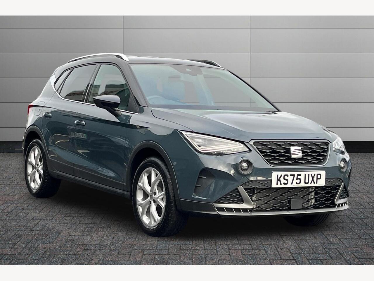 Main listing image - SEAT Arona