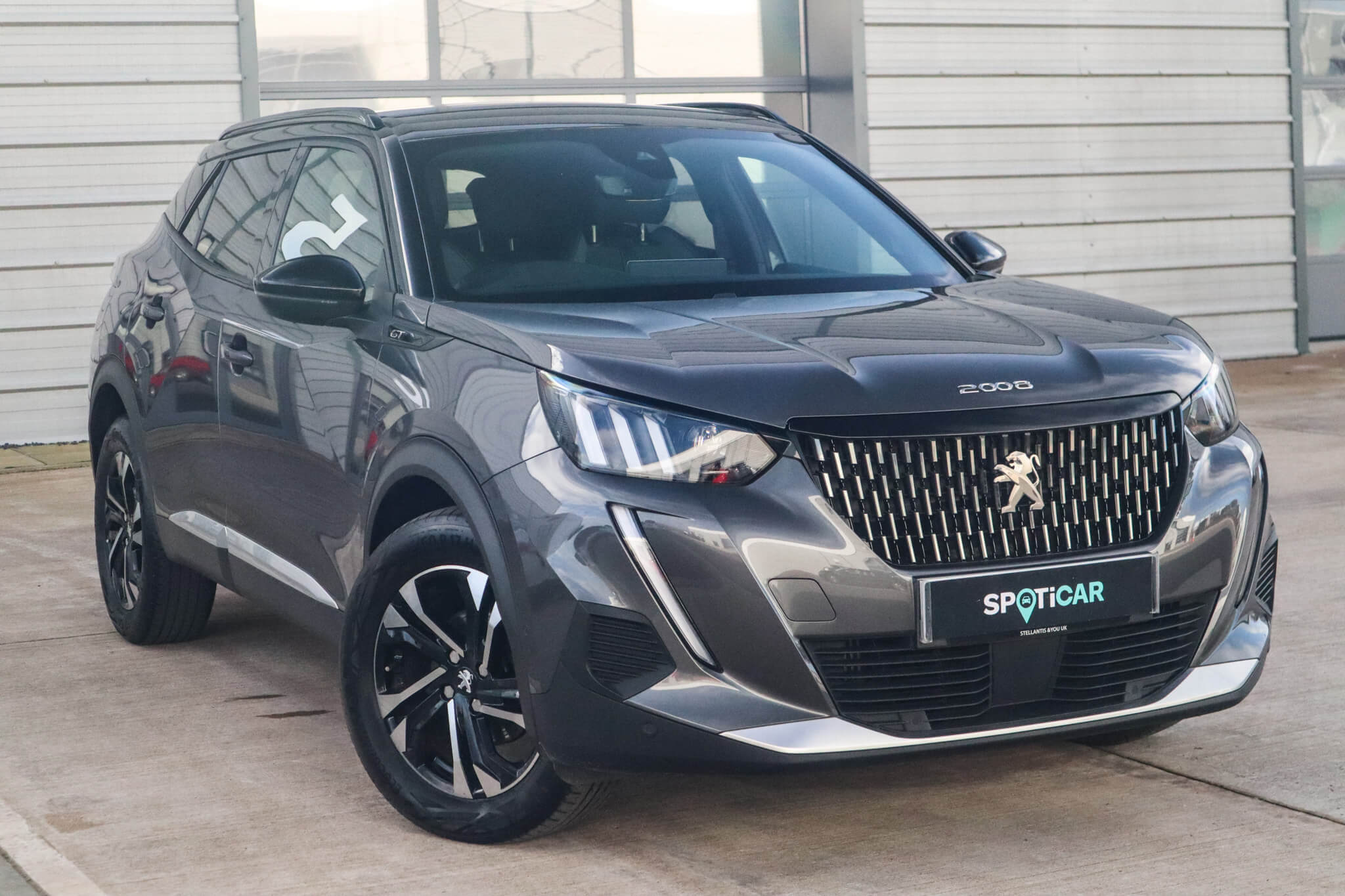 Main listing image - Peugeot 2008