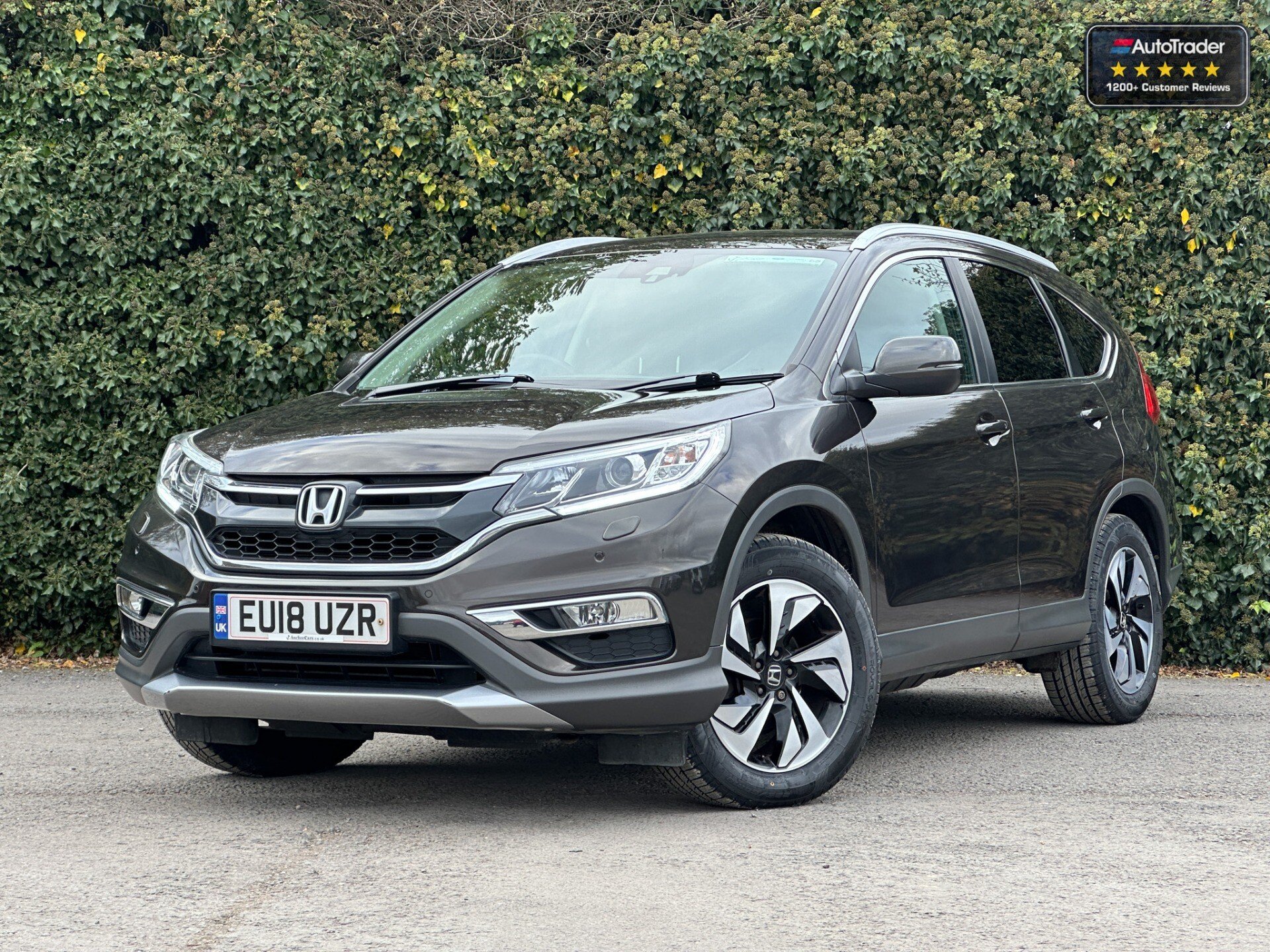 Main listing image - Honda CR-V