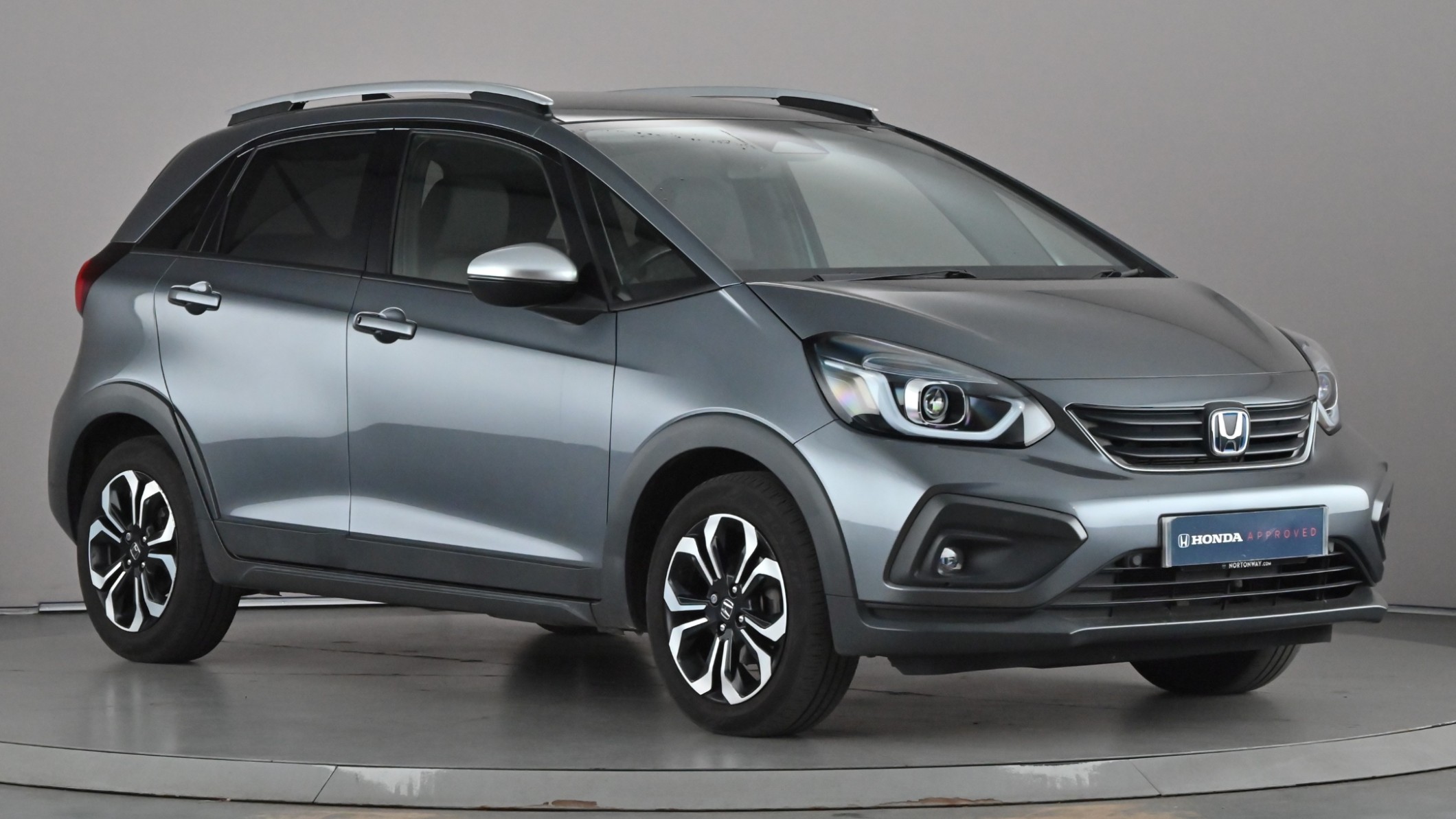 Main listing image - Honda Jazz Crosstar